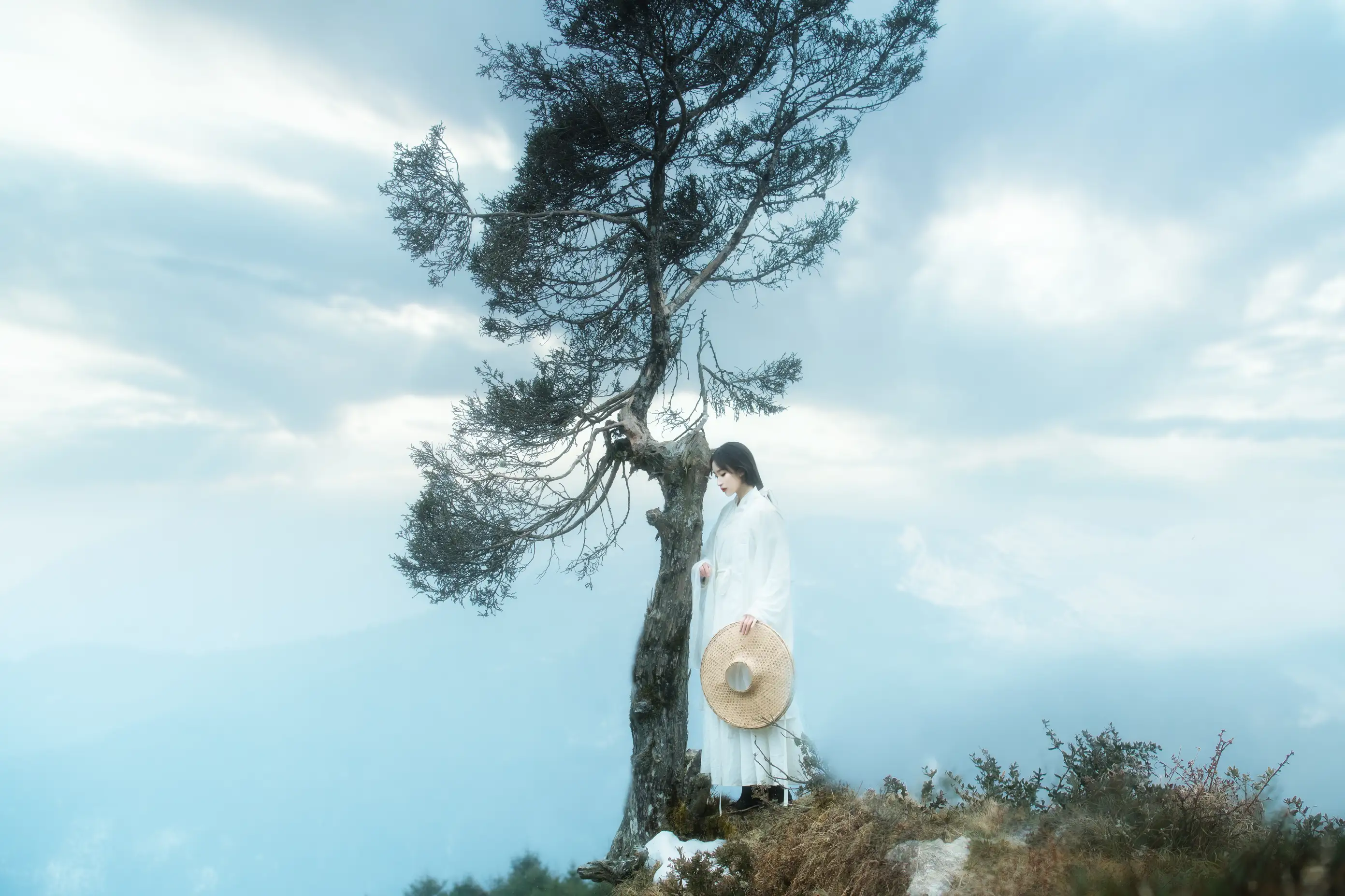 [艺图语] 2021.12.20 Vol.504 – 千山云 酒里#[23P]-8