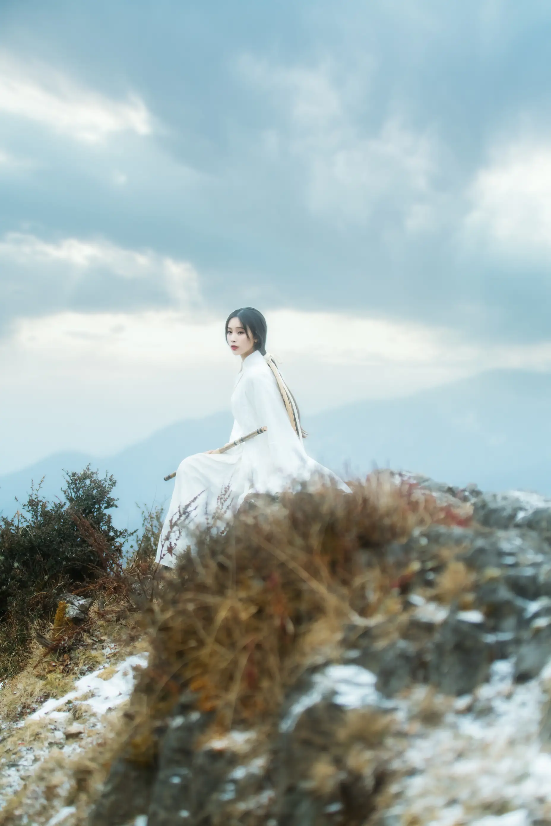 [艺图语] 2021.12.20 Vol.504 – 千山云 酒里#[23P]-1