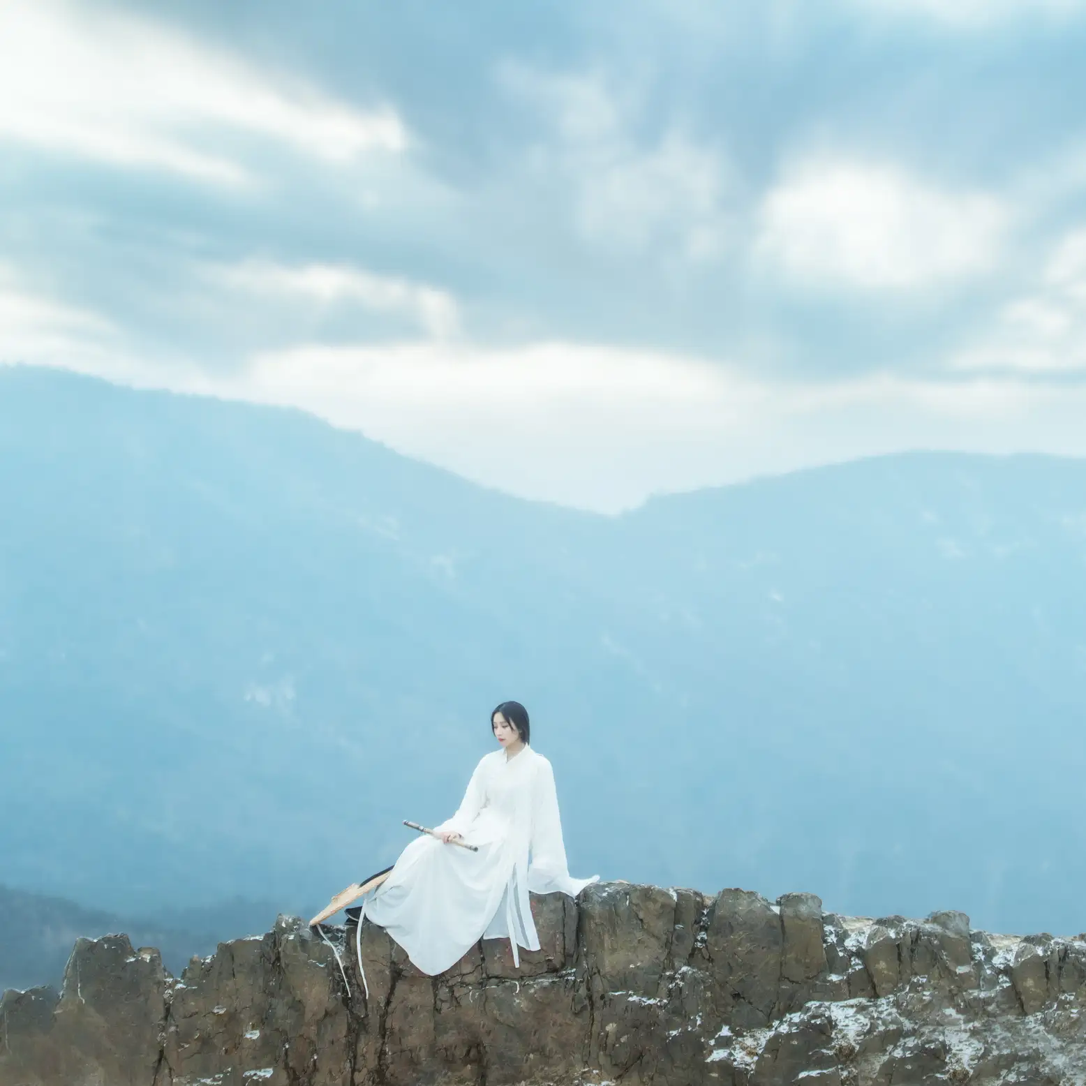 [艺图语] 2021.12.20 Vol.504 – 千山云 酒里#[23P]-3