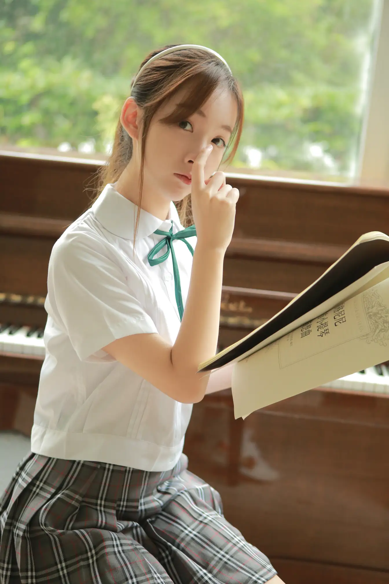 [艺图语] 2022.06.15 Vol.1190 – 四月物语 SNH48-徐诗琪#[30P]-10