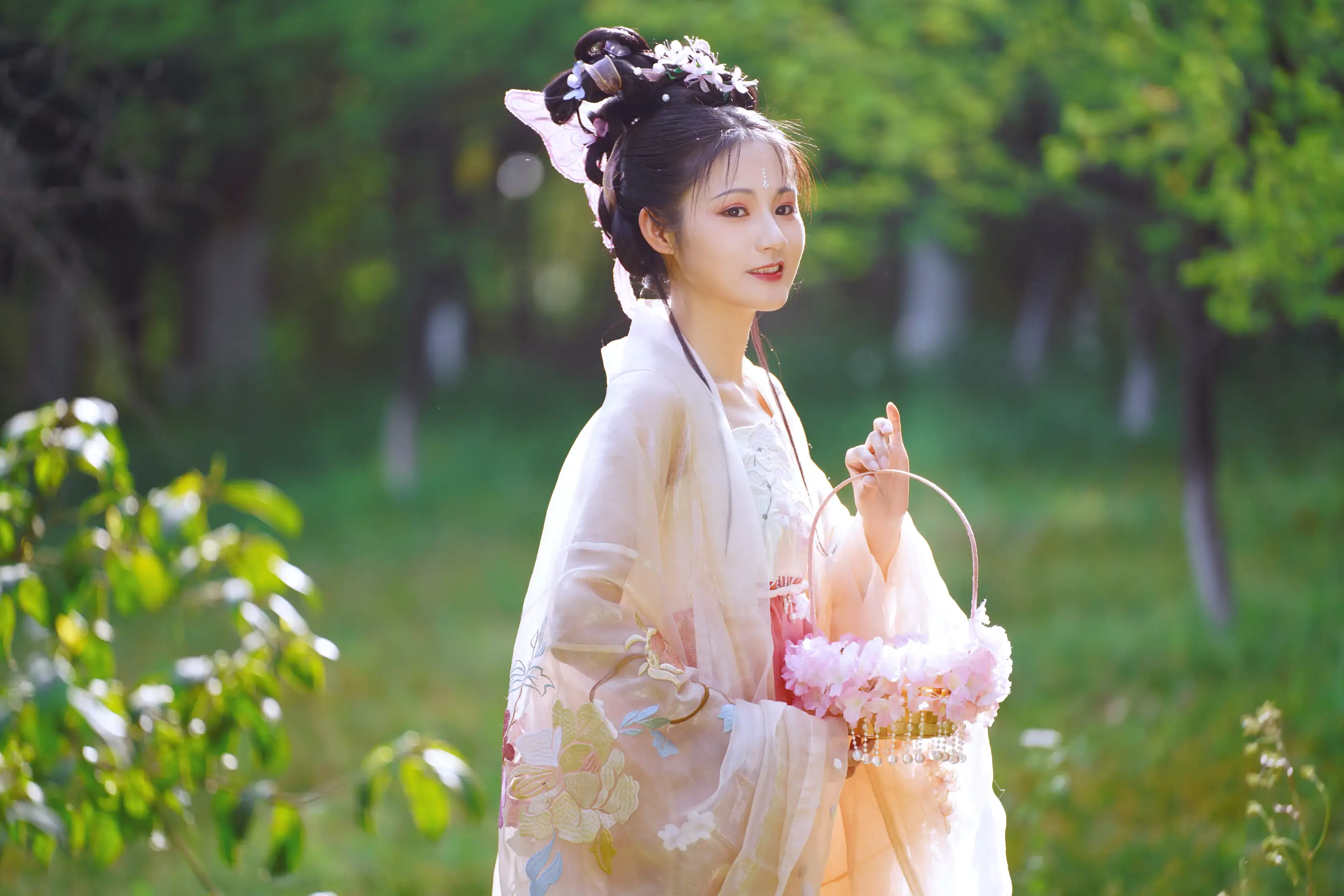 [艺图语] 2022.07.07 Vol.1404 – 春风裁衣 静子#[21P]-1