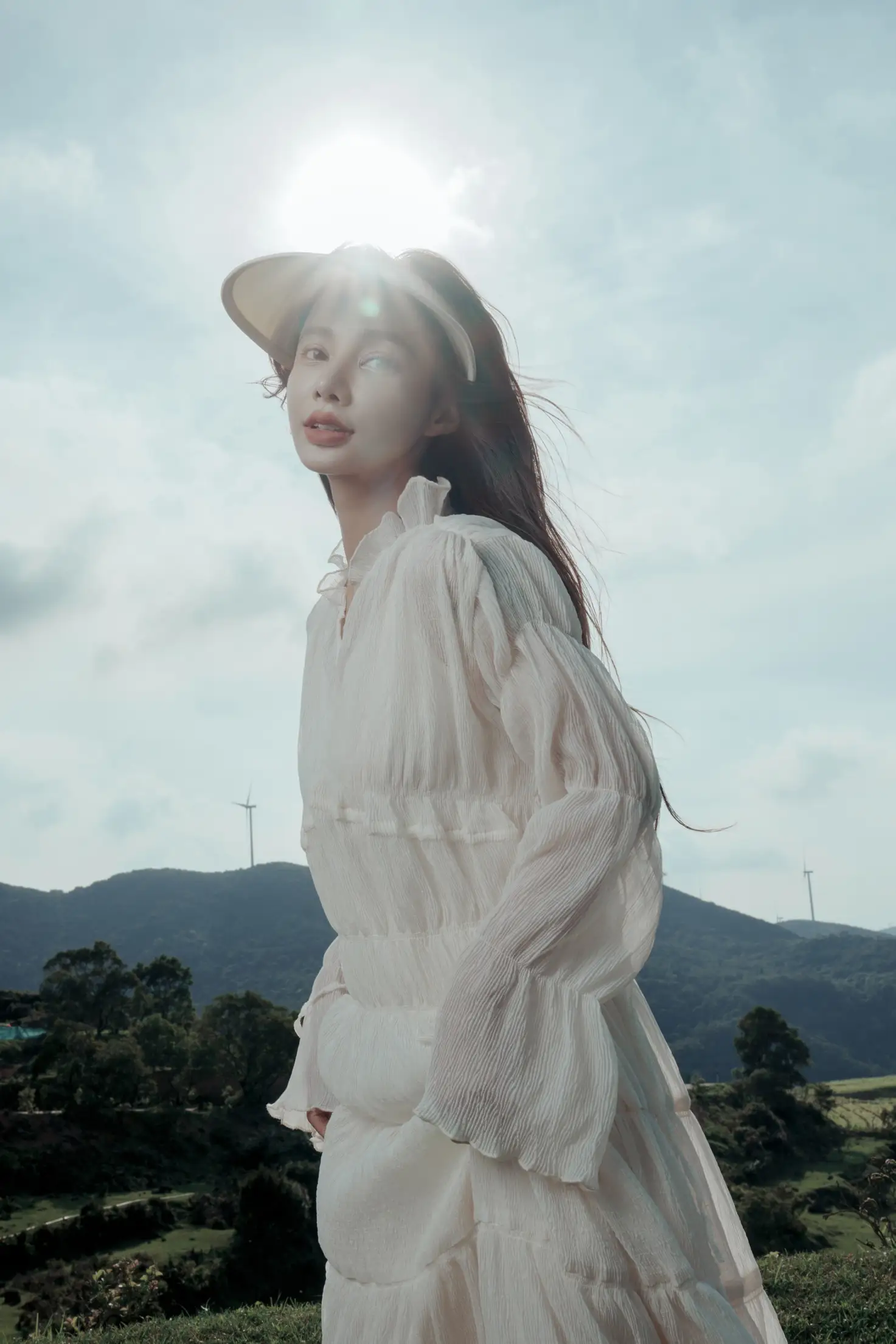 [艺图语] 2022.08.01 Vol.1601 – 山谷之间，烈日之下 姝雯同学#[60P]-2