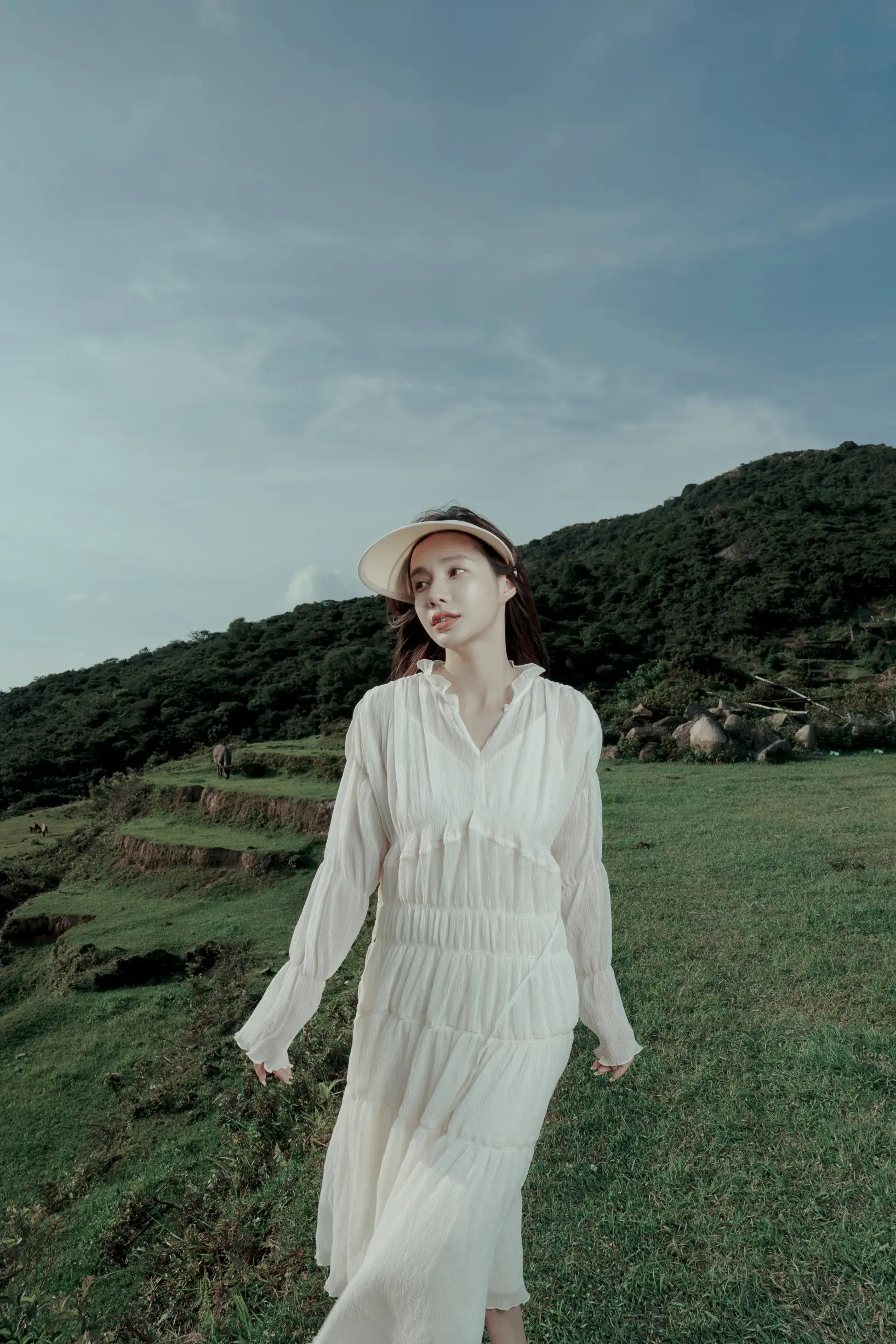 [艺图语] 2022.08.01 Vol.1601 – 山谷之间，烈日之下 姝雯同学#[60P]-6