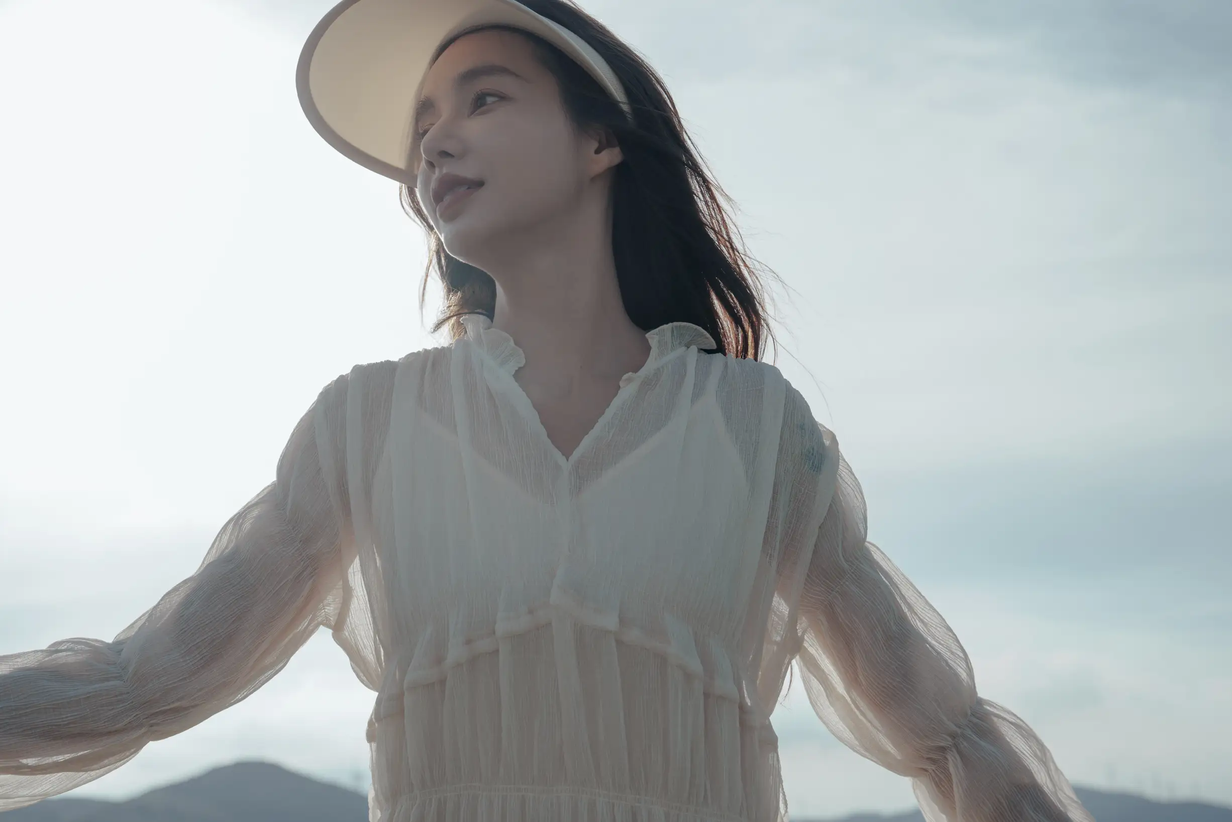 [艺图语] 2022.08.01 Vol.1601 – 山谷之间，烈日之下 姝雯同学#[60P]-2