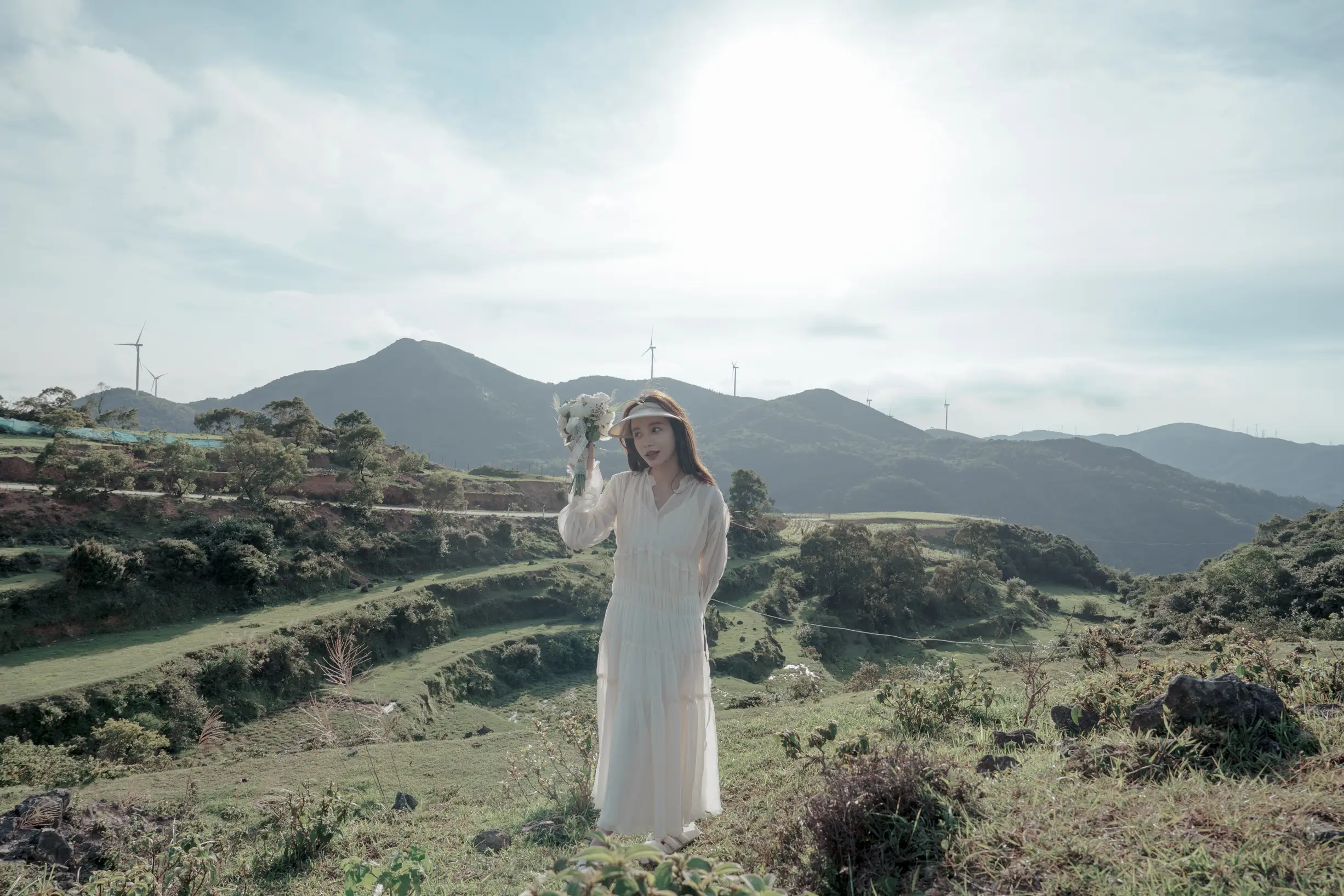 [艺图语] 2022.08.01 Vol.1601 – 山谷之间，烈日之下 姝雯同学#[60P]-8