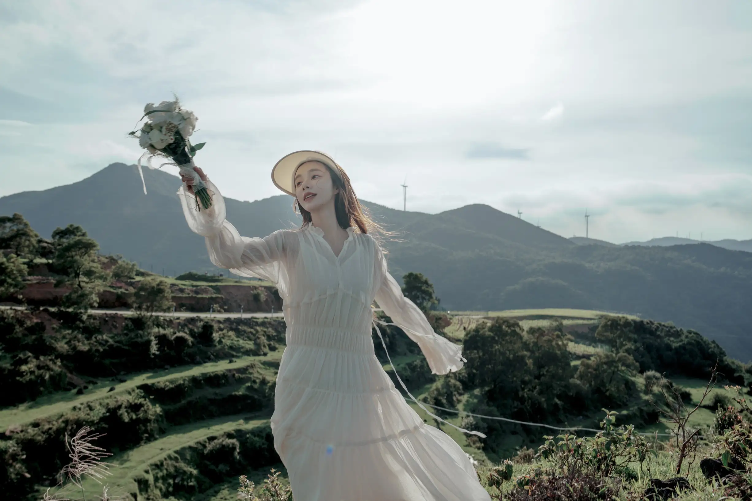 [艺图语] 2022.08.01 Vol.1601 – 山谷之间，烈日之下 姝雯同学#[60P]-9