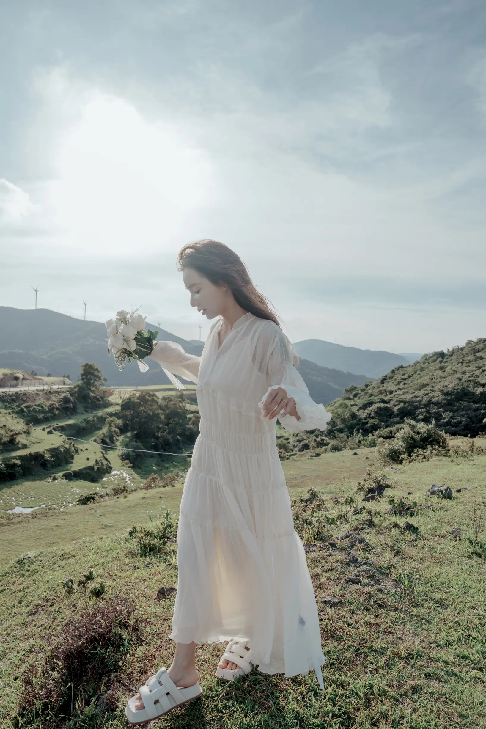 [艺图语] 2022.08.01 Vol.1601 – 山谷之间，烈日之下 姝雯同学#[60P]-9