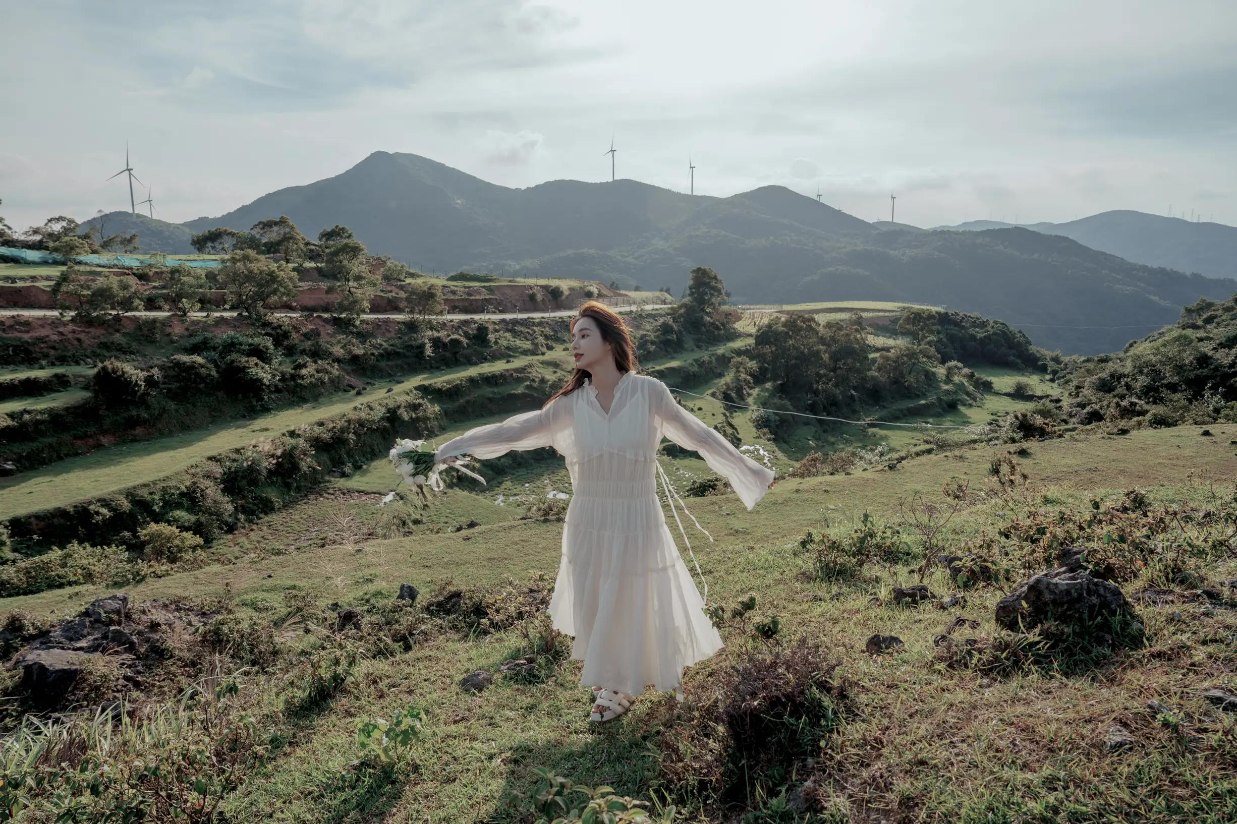 [艺图语] 2022.08.01 Vol.1601 – 山谷之间，烈日之下 姝雯同学#[60P]-10