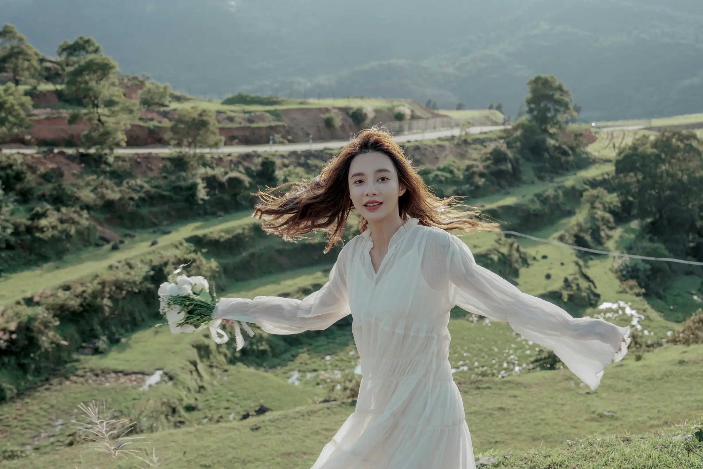 [艺图语] 2022.08.01 Vol.1601 – 山谷之间，烈日之下 姝雯同学#[60P]-2