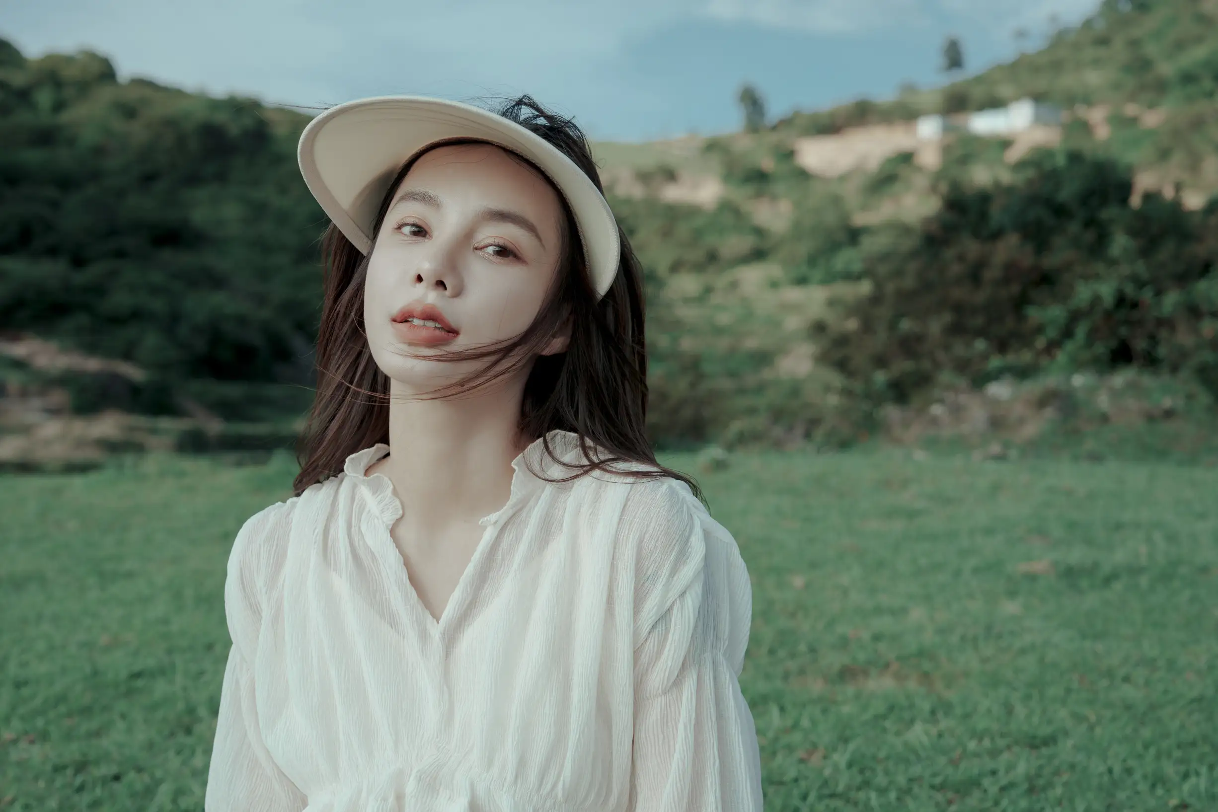 [艺图语] 2022.08.01 Vol.1601 – 山谷之间，烈日之下 姝雯同学#[60P]-9