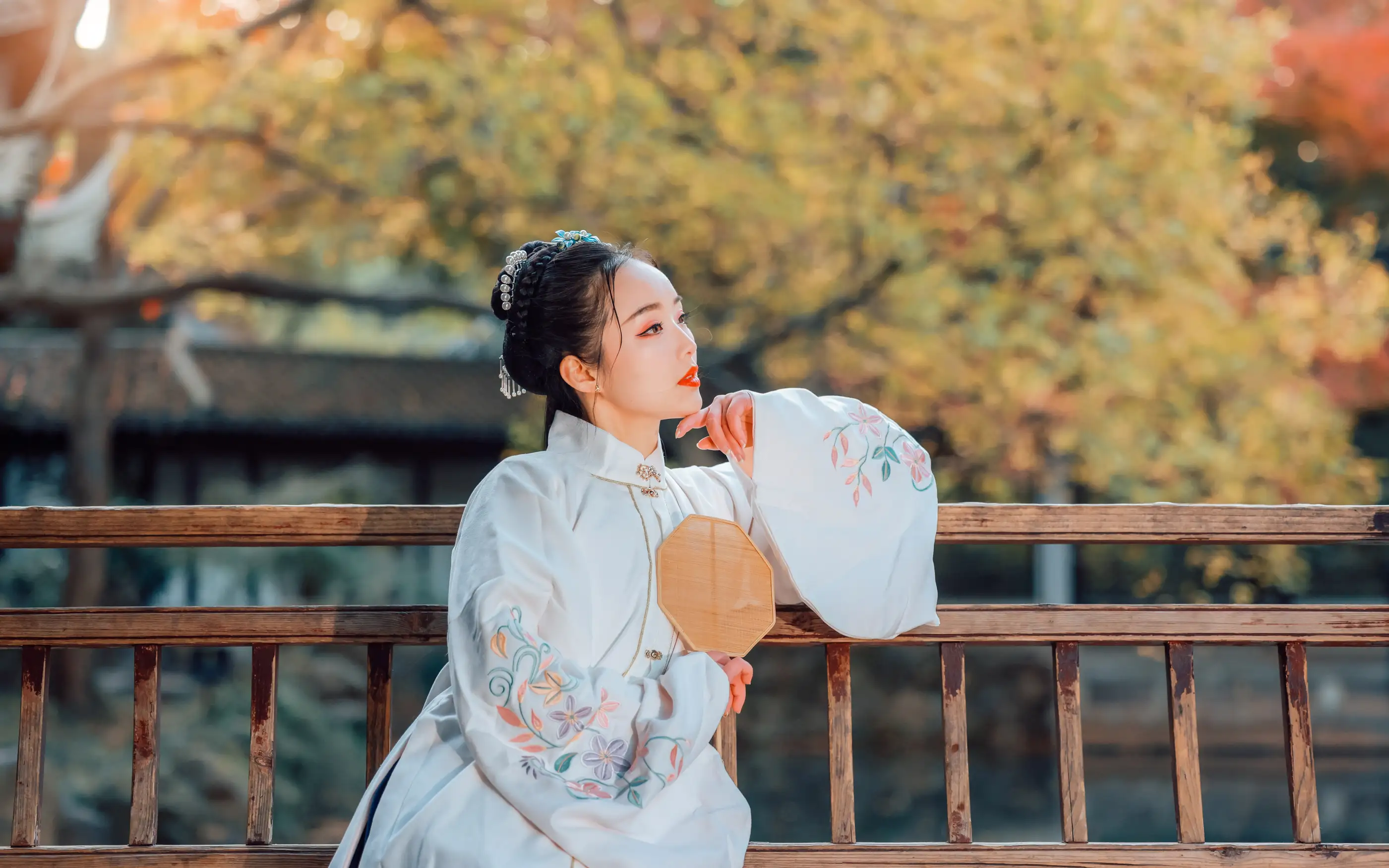 [艺图语] 2022.01.22 Vol.694 – 枫林晚 鹿呦#[25P]-1