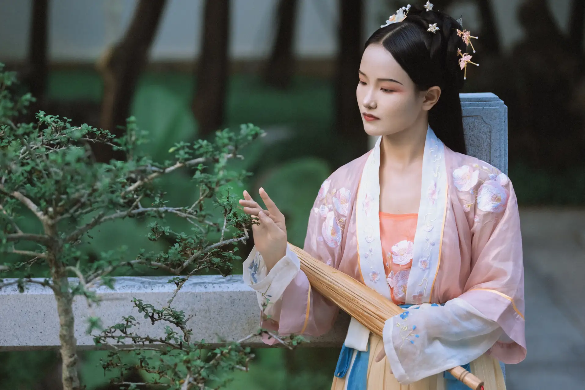 [艺图语] 2021.10.26 Vol.392 – 千万绪 清酒#[22P]-1