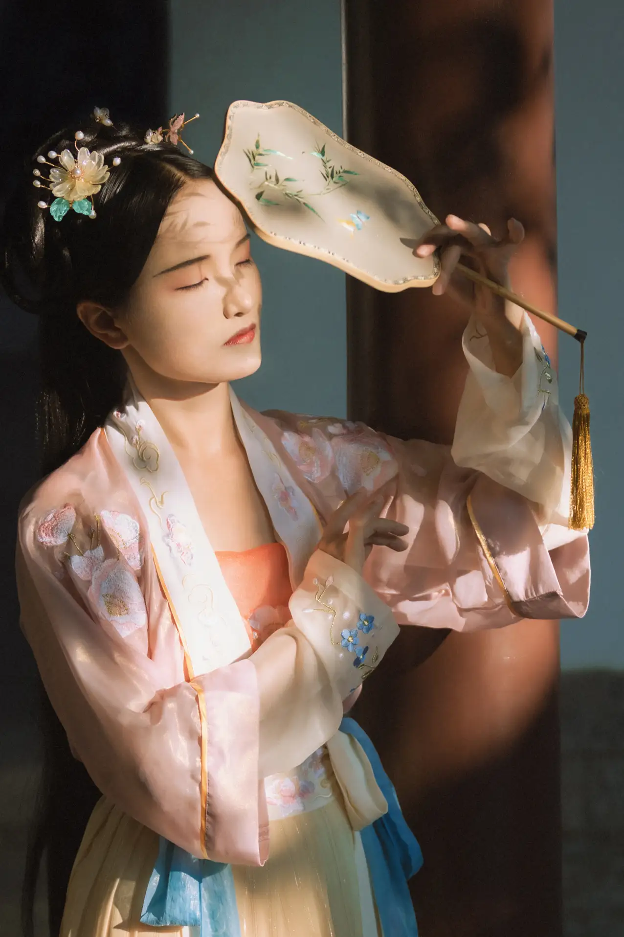 [艺图语] 2021.10.26 Vol.392 – 千万绪 清酒#[22P]-1