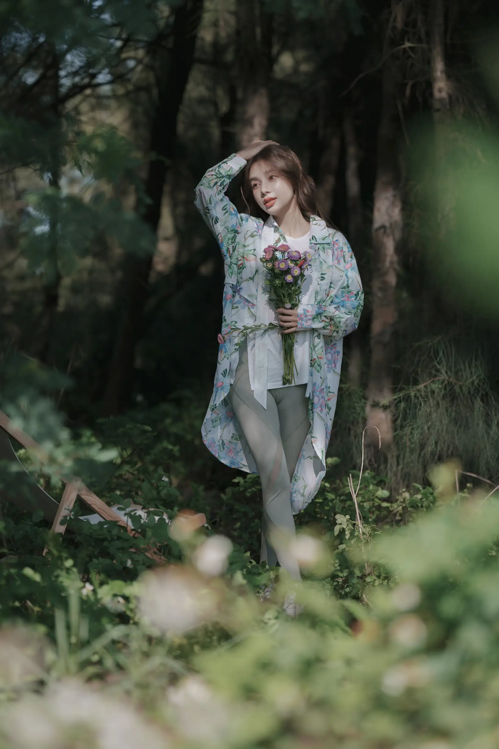 [艺图语] 2022.08.11 Vol.1678 – 氧气女孩的盛夏密林 姝雯同学#[53P]-7