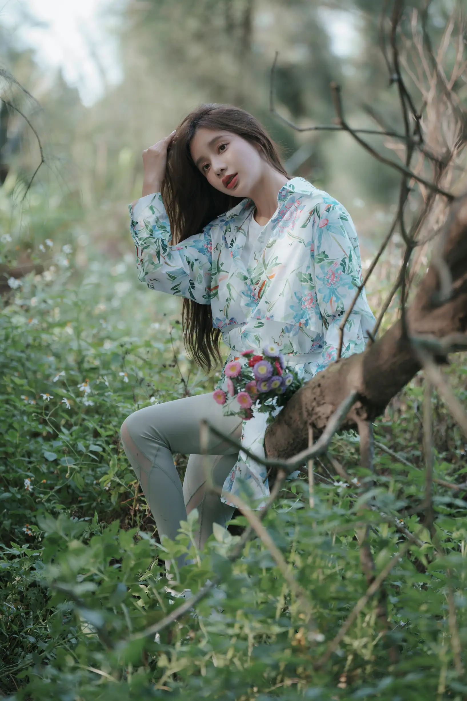 [艺图语] 2022.08.11 Vol.1678 – 氧气女孩的盛夏密林 姝雯同学#[53P]-8