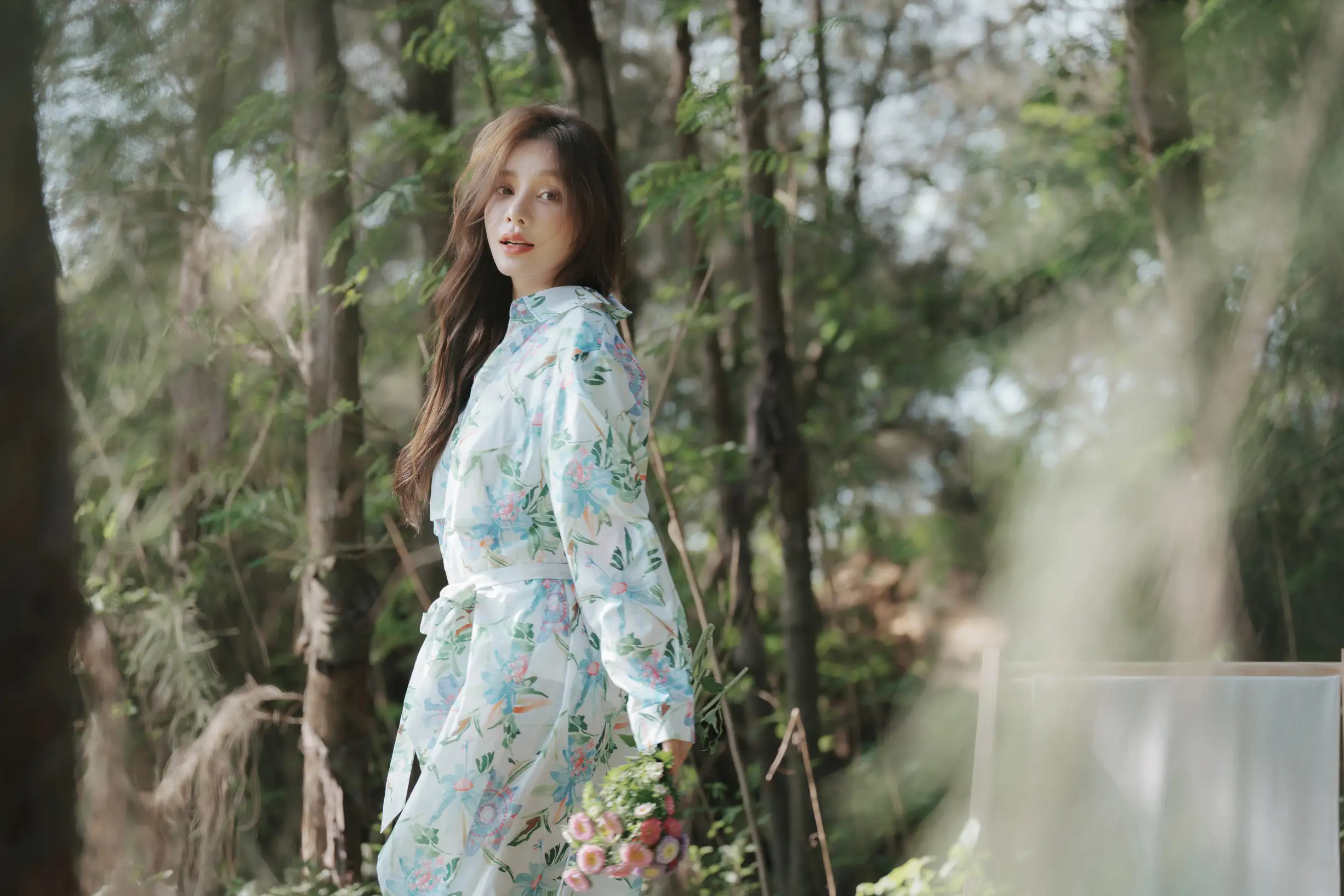 [艺图语] 2022.08.11 Vol.1678 – 氧气女孩的盛夏密林 姝雯同学#[53P]-4