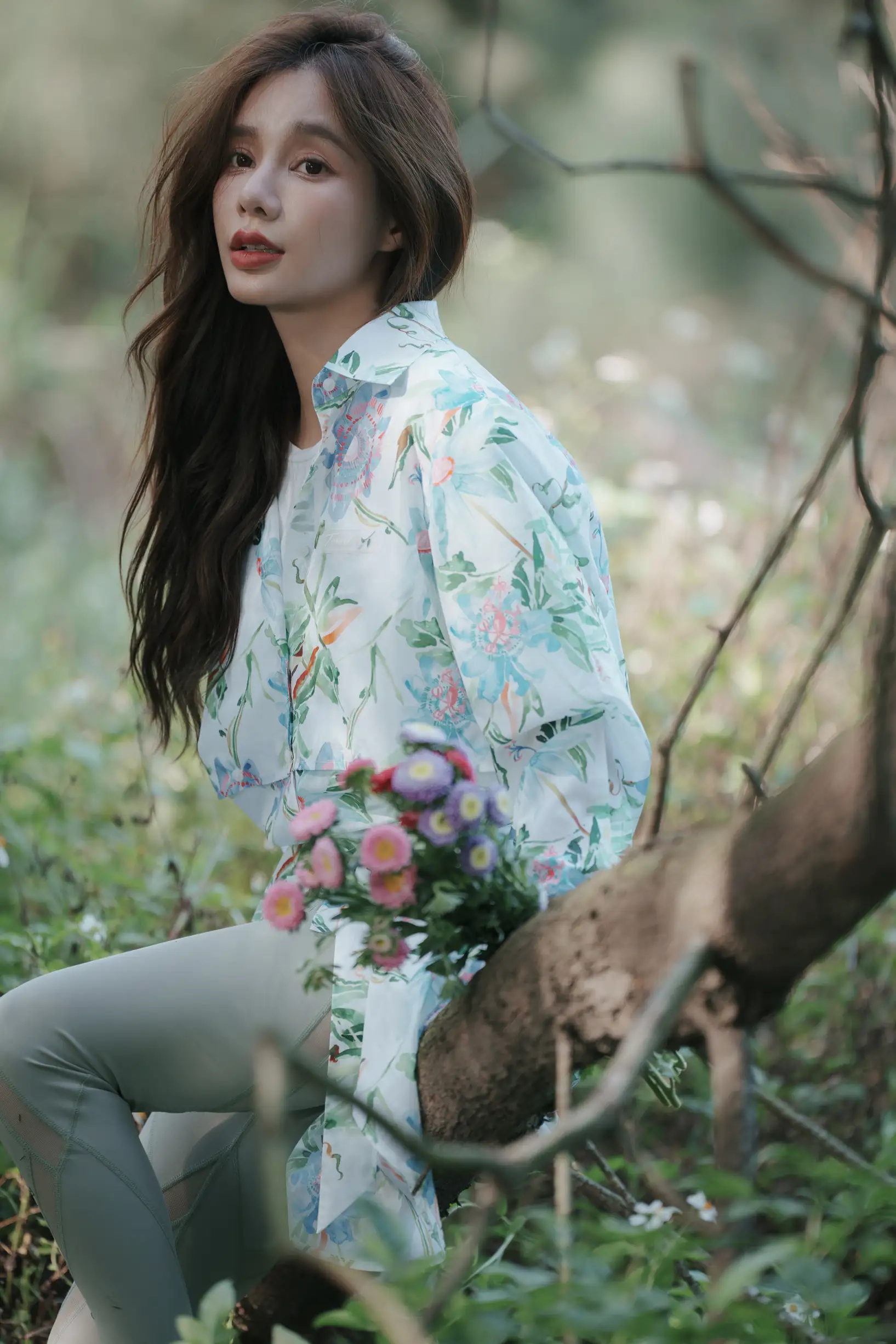 [艺图语] 2022.08.11 Vol.1678 – 氧气女孩的盛夏密林 姝雯同学#[53P]-10