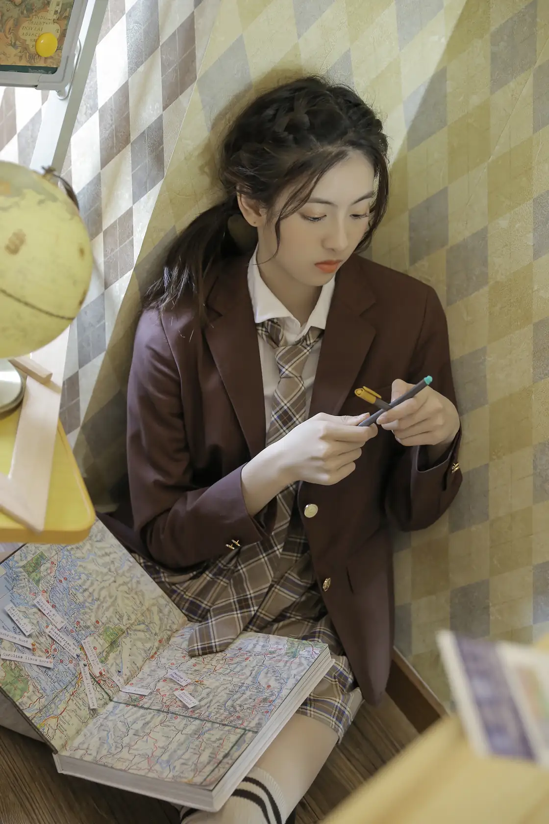 [艺图语] 2022.07.13 Vol.1468 – 下节课自习 潘珺雅#[20P]-1