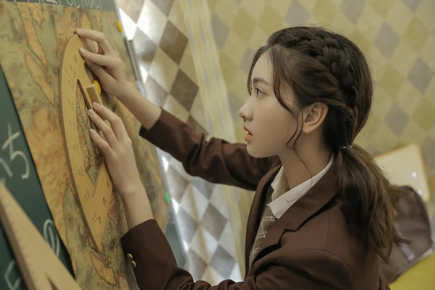 [艺图语] 2022.07.13 Vol.1468 – 下节课自习 潘珺雅#[20P]-5