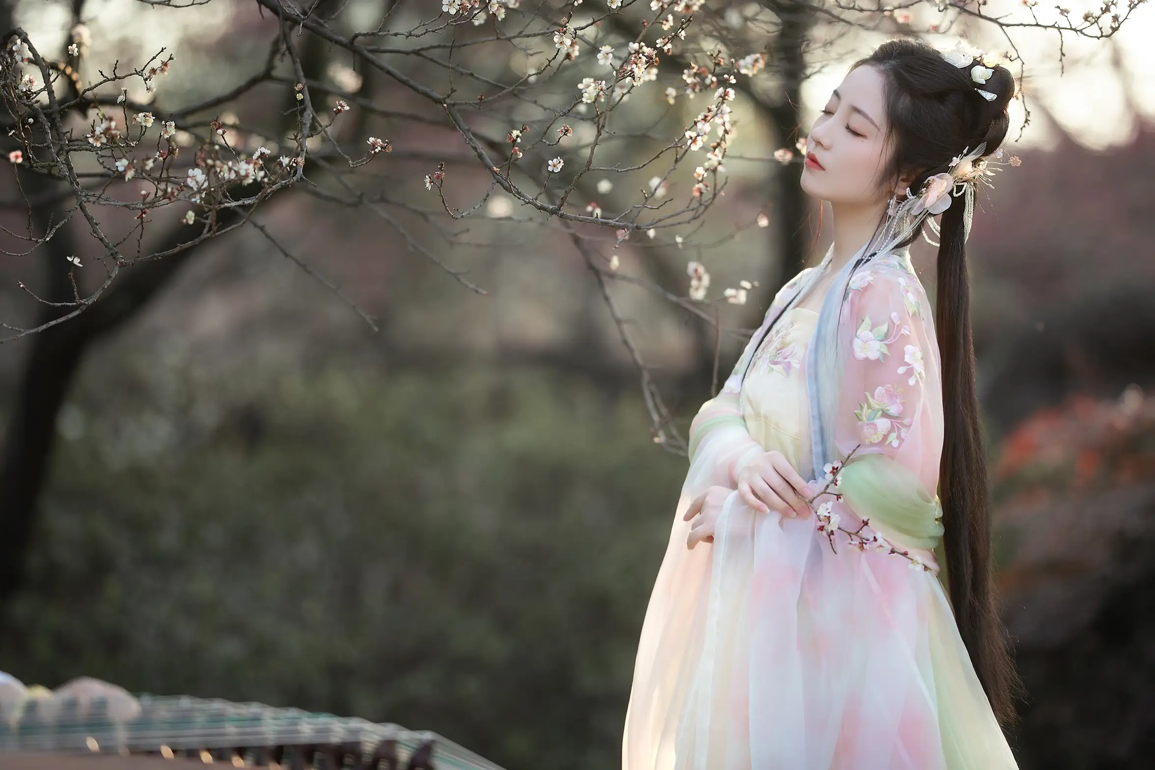 [艺图语] 2022.06.04 Vol.1075 – 暗香 小温暖想要个大太阳#[22P]-3