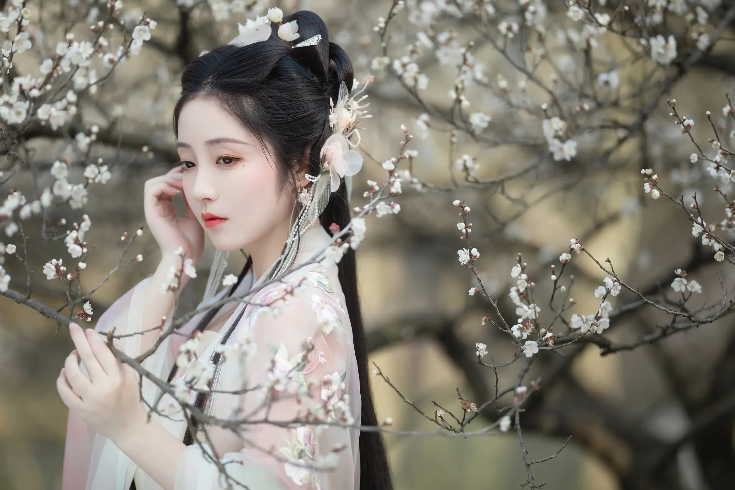 [艺图语] 2022.06.04 Vol.1075 – 暗香 小温暖想要个大太阳#[22P]-5