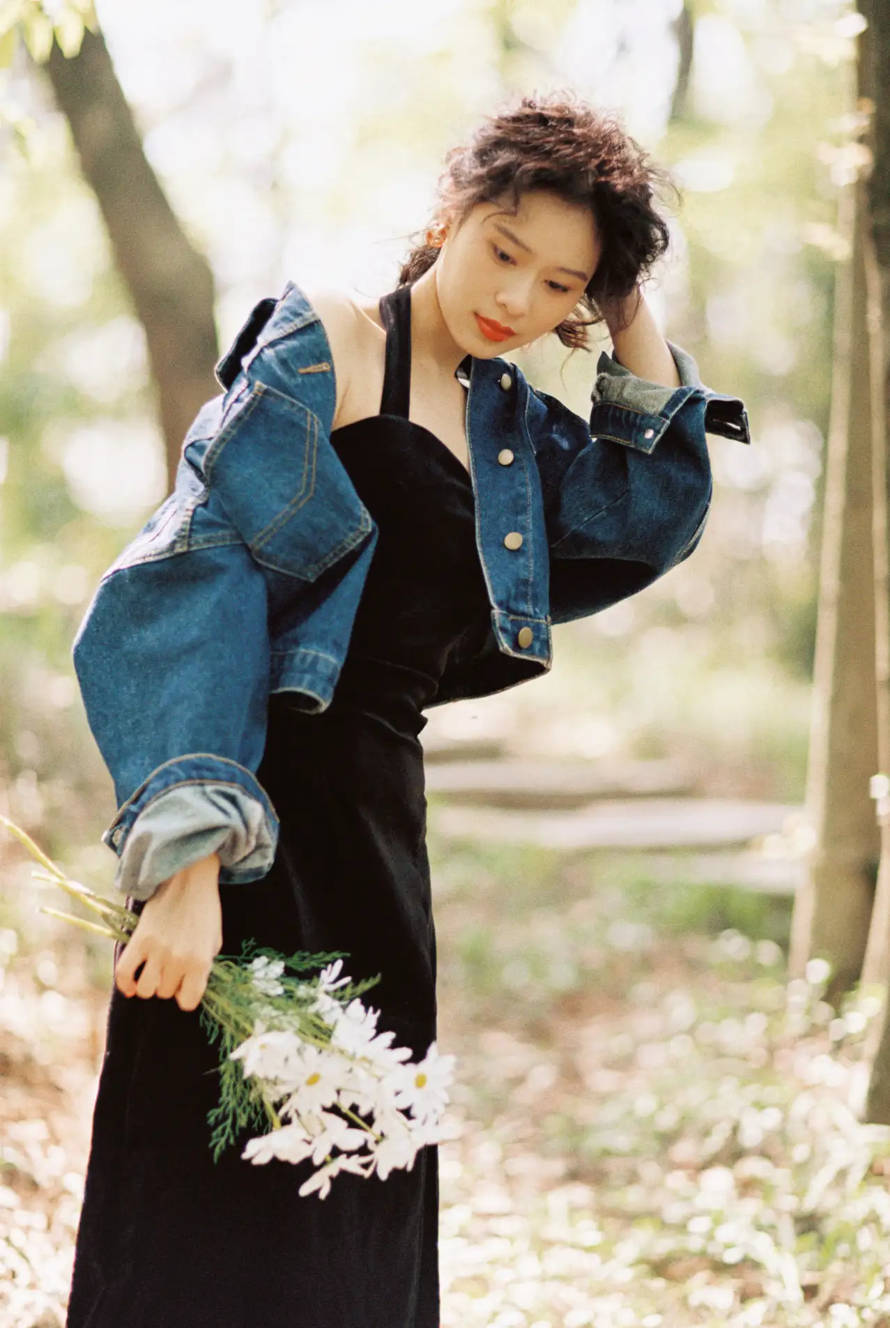 [艺图语] 2022.05.17 Vol.0908 – 港风胶片 sisi#[24P]-5