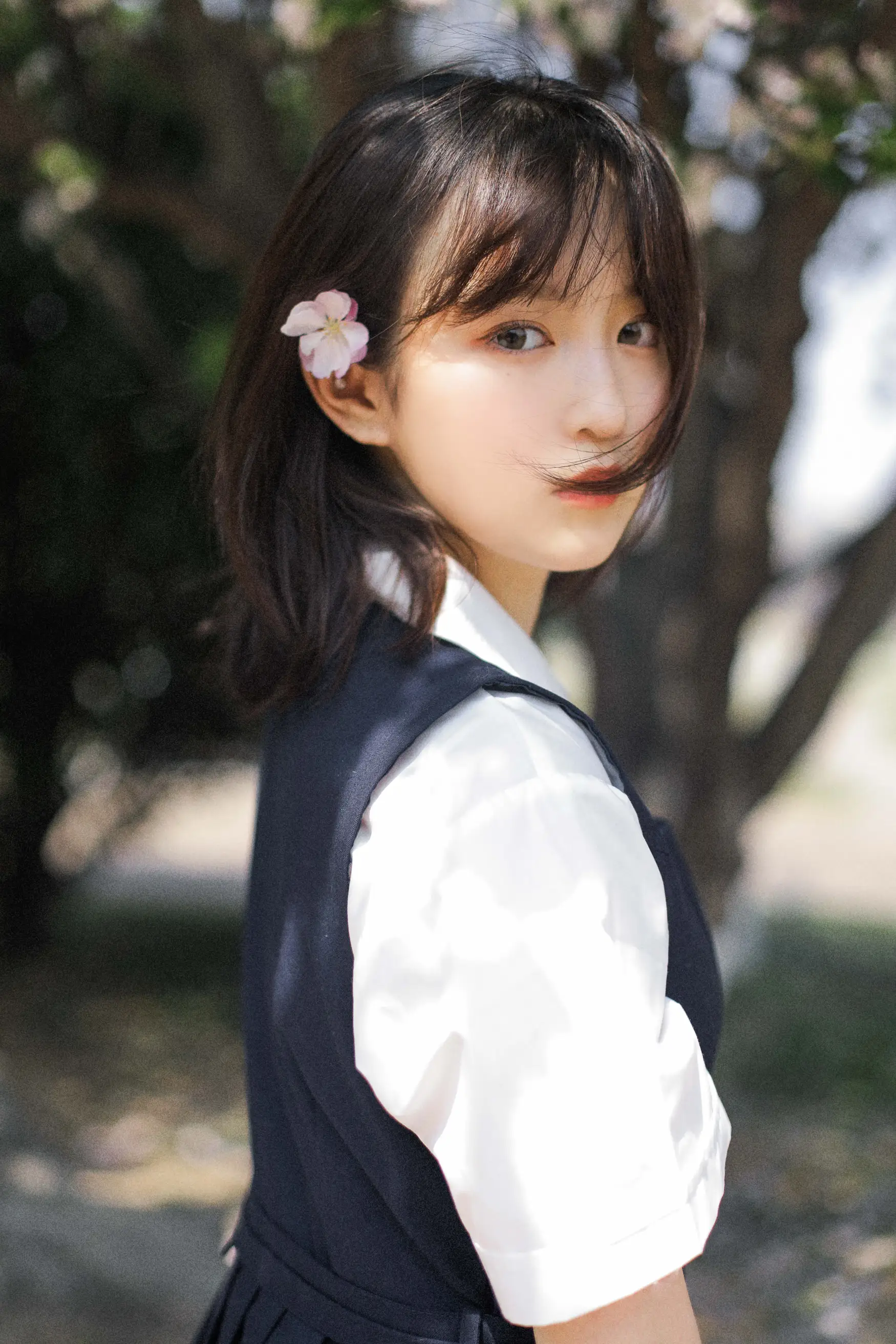 [艺图语] 2022.07.16 Vol.1490 – 白樱 – 一起去赏花吧 泽钰#[20P]-6