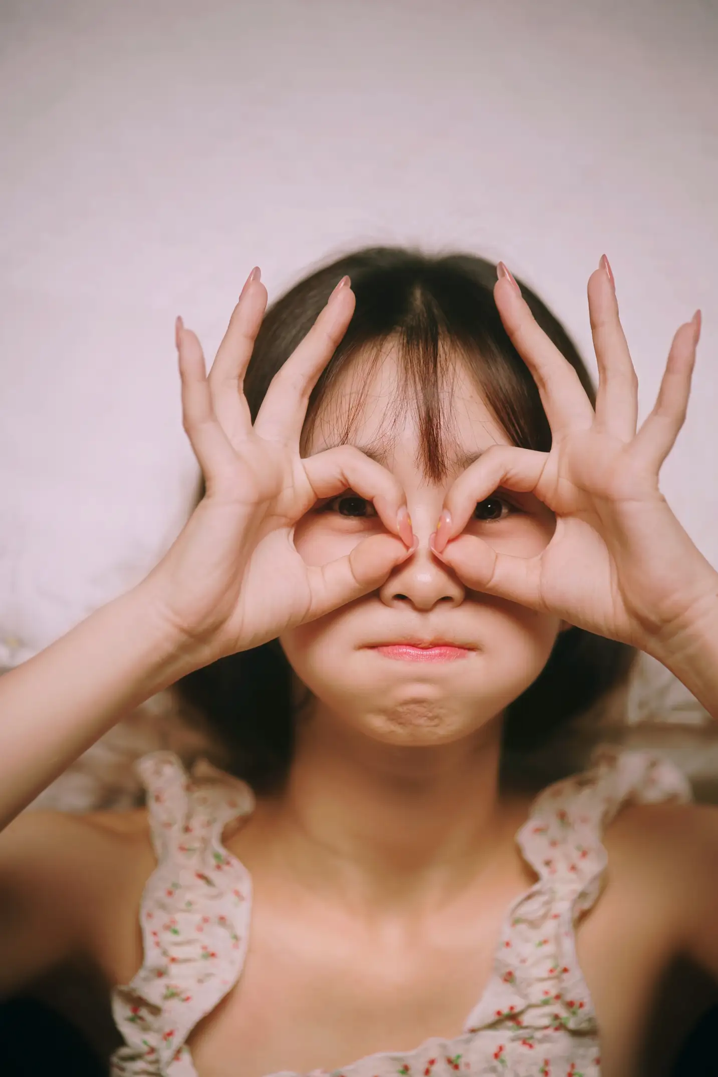 [艺图语] 2022.08.06 Vol.1636 – 疯狂的鱼缸是我的宇航服，我带上心爱的非洲菊去登月 小微#[29P]-8