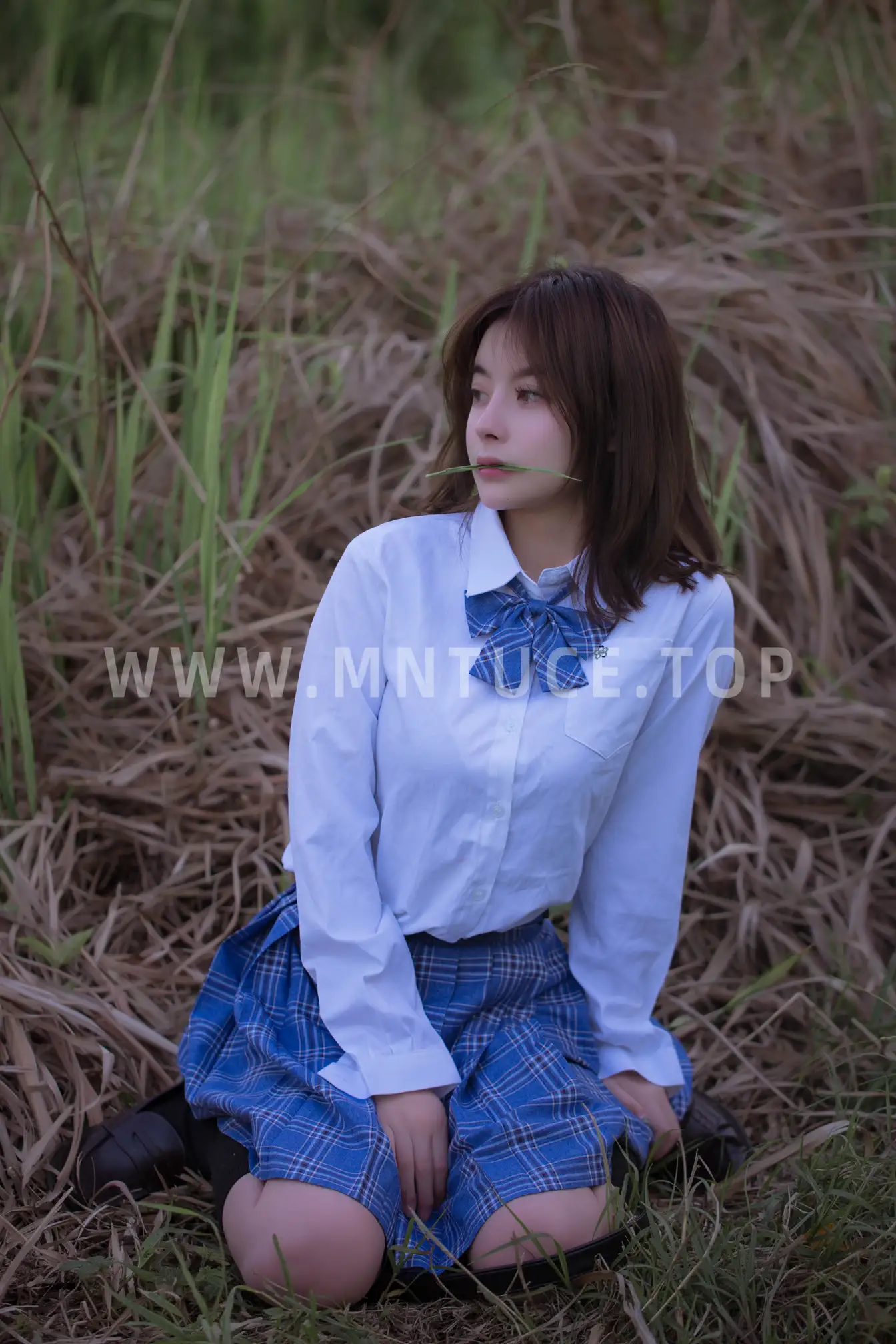 [艺图语] 2022.02.23 Vol.846 – JK写真集 青山情山#[36P]-10