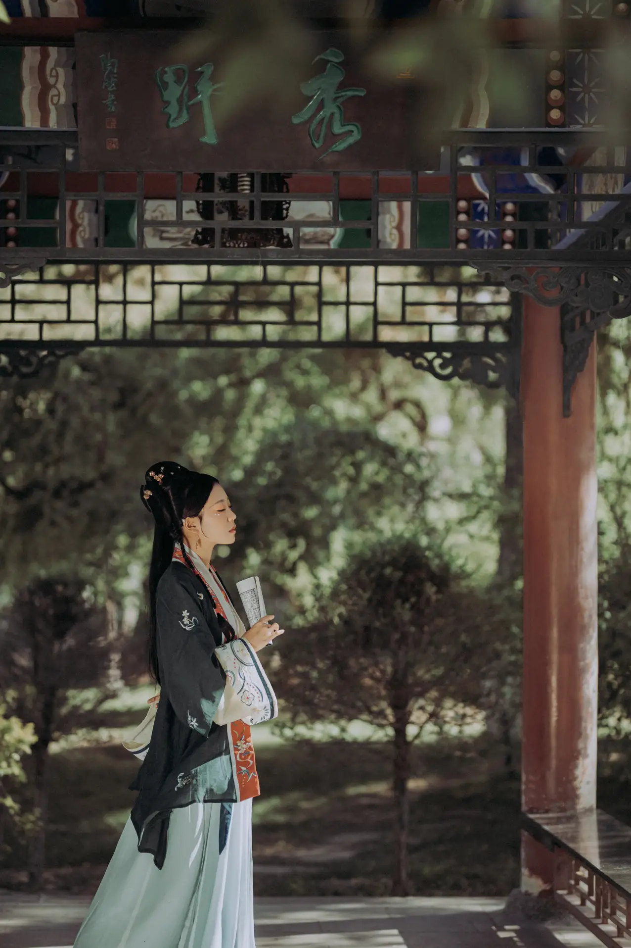 [艺图语] 2021.10.06 Vol.332 – 伤春逝 茜茜#[25P]-7