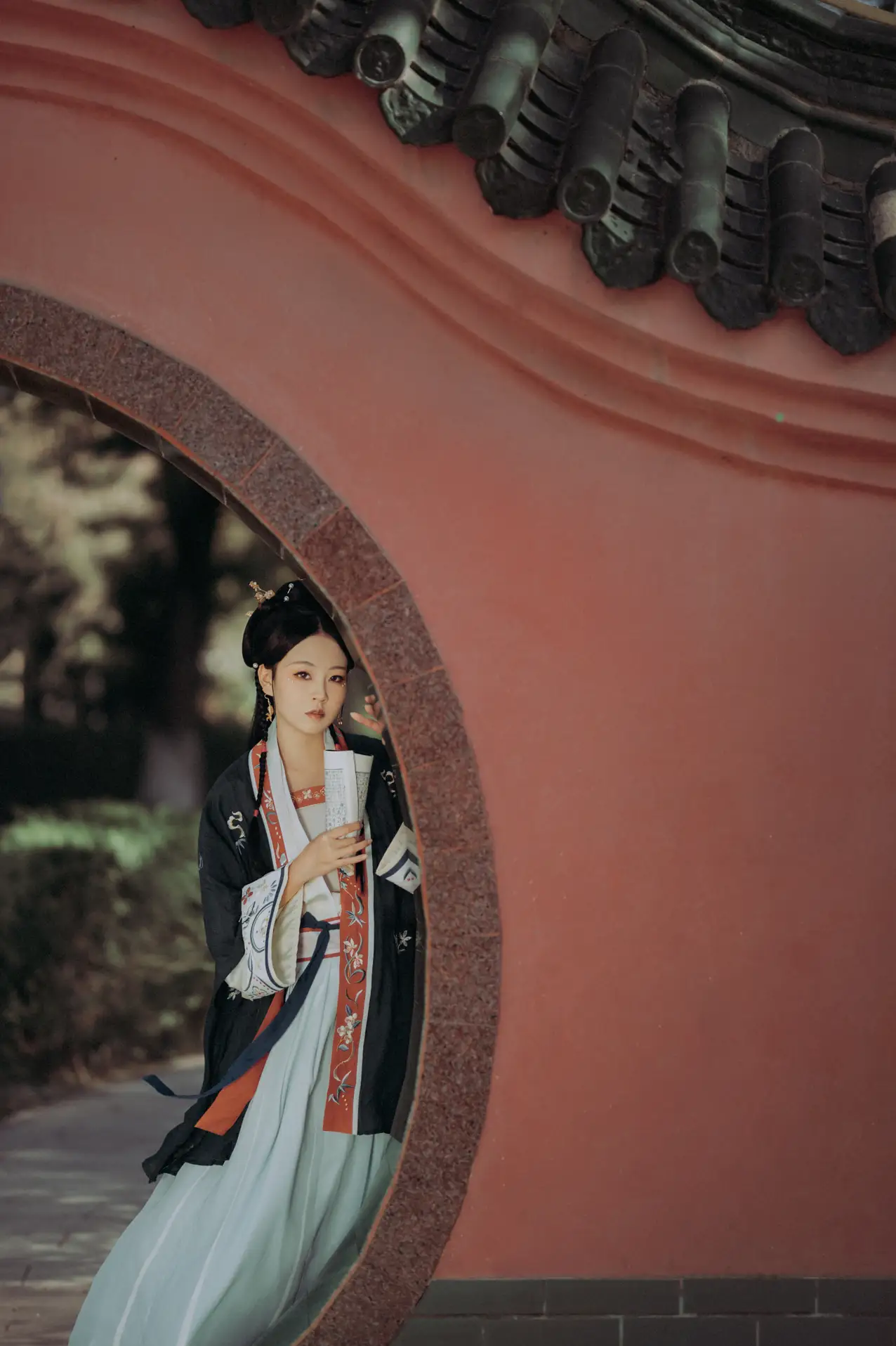 [艺图语] 2021.10.06 Vol.332 – 伤春逝 茜茜#[25P]-8