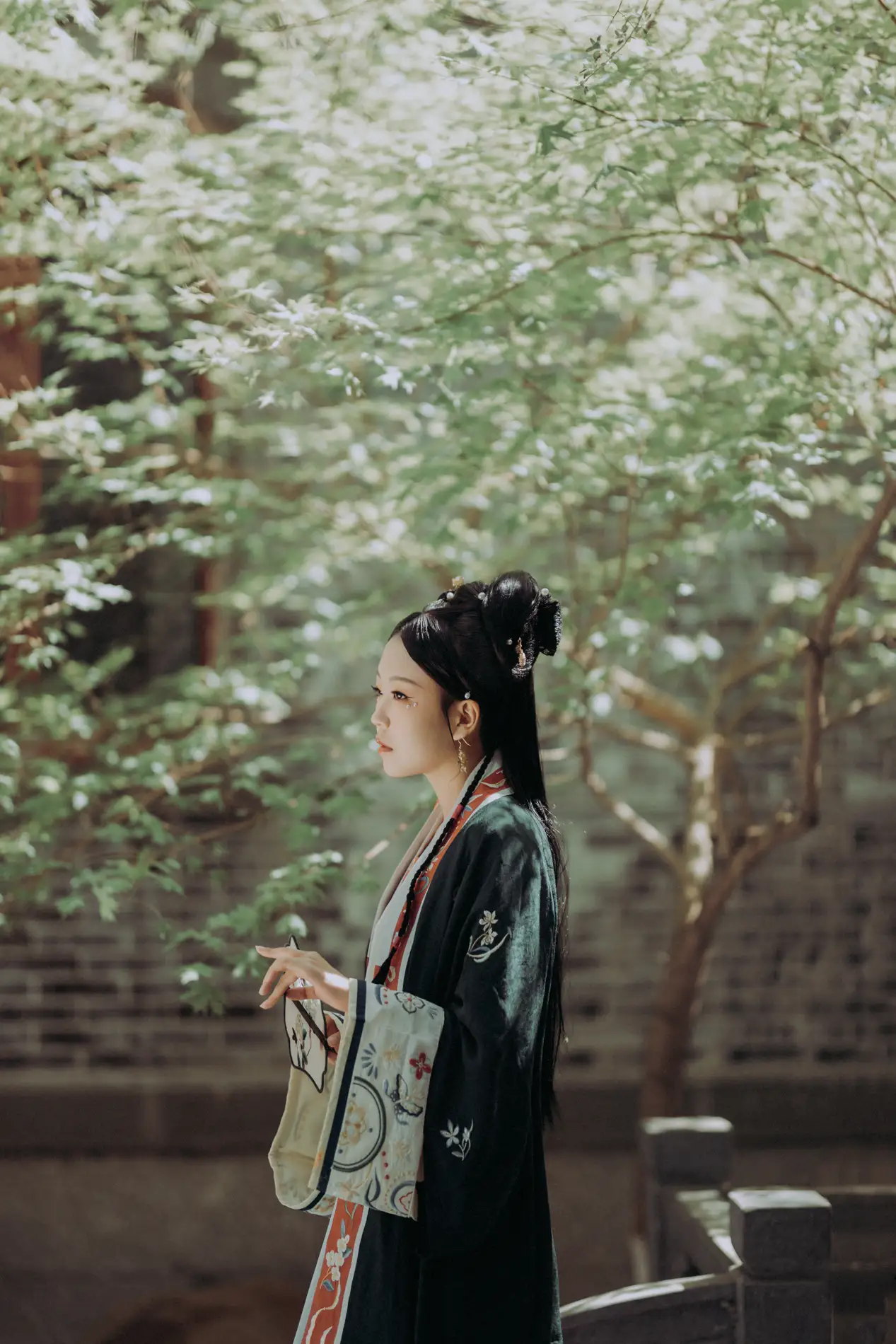 [艺图语] 2021.10.06 Vol.332 – 伤春逝 茜茜#[25P]-10