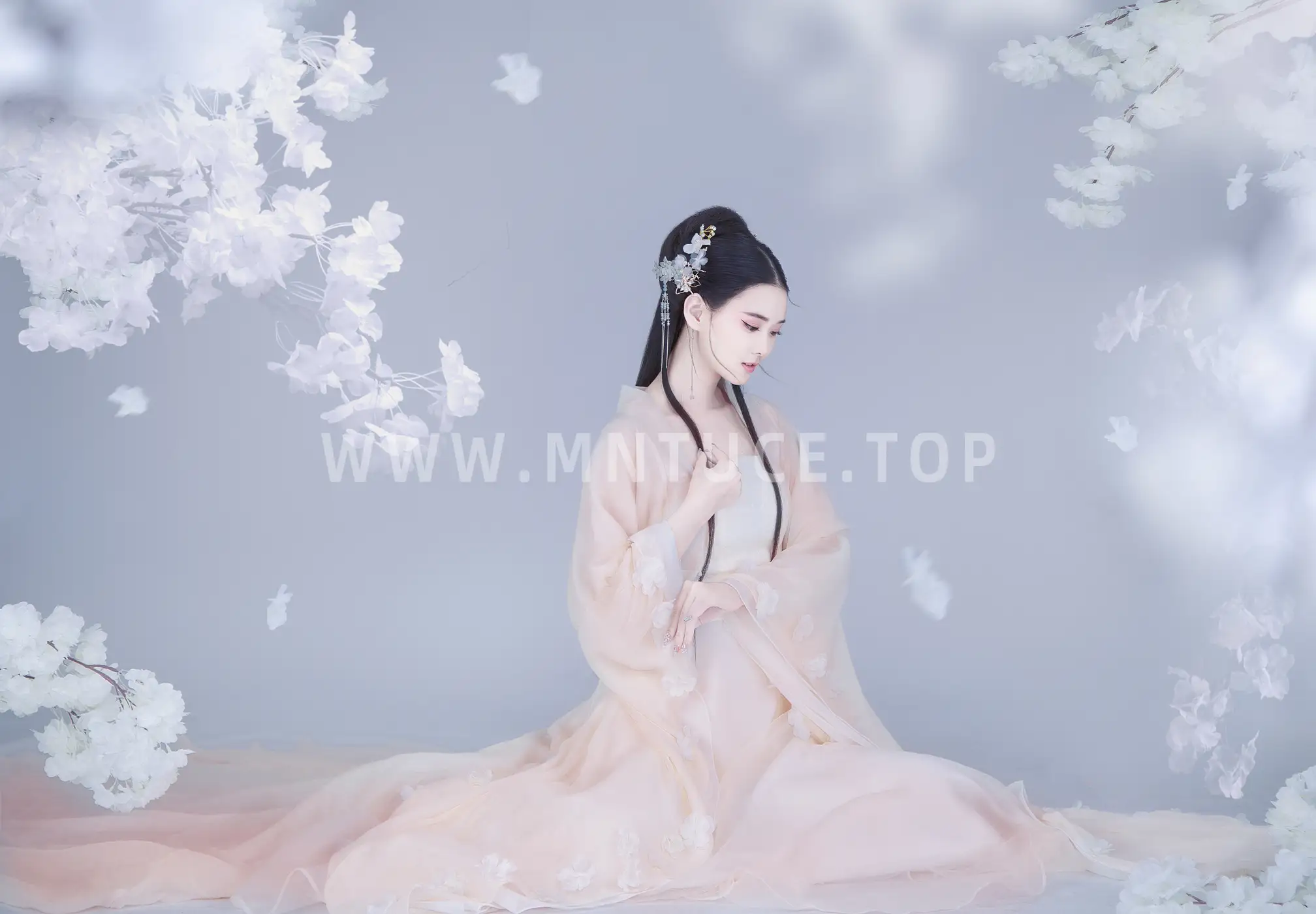 [艺图语] 2022.02.07 Vol.764 – 樱花落 欣宝#[22P]-10