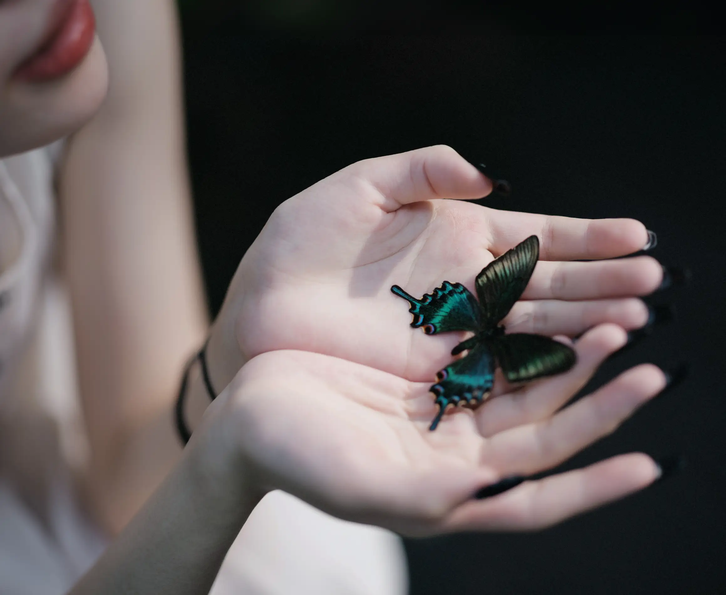 [艺图语] 2022.08.09 Vol.1659 – 爱笑的眼睛 PP#[60P]-6