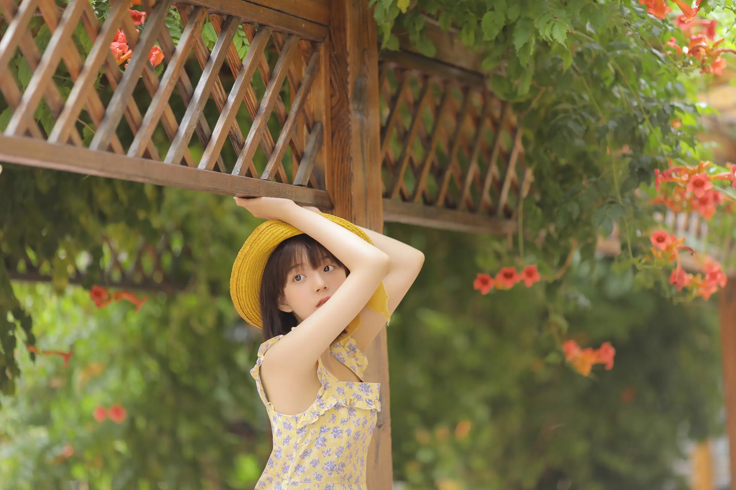 [艺图语] 2022.07.06 Vol.1399 – 悠悠夏日长 不知秃#[20P]-1