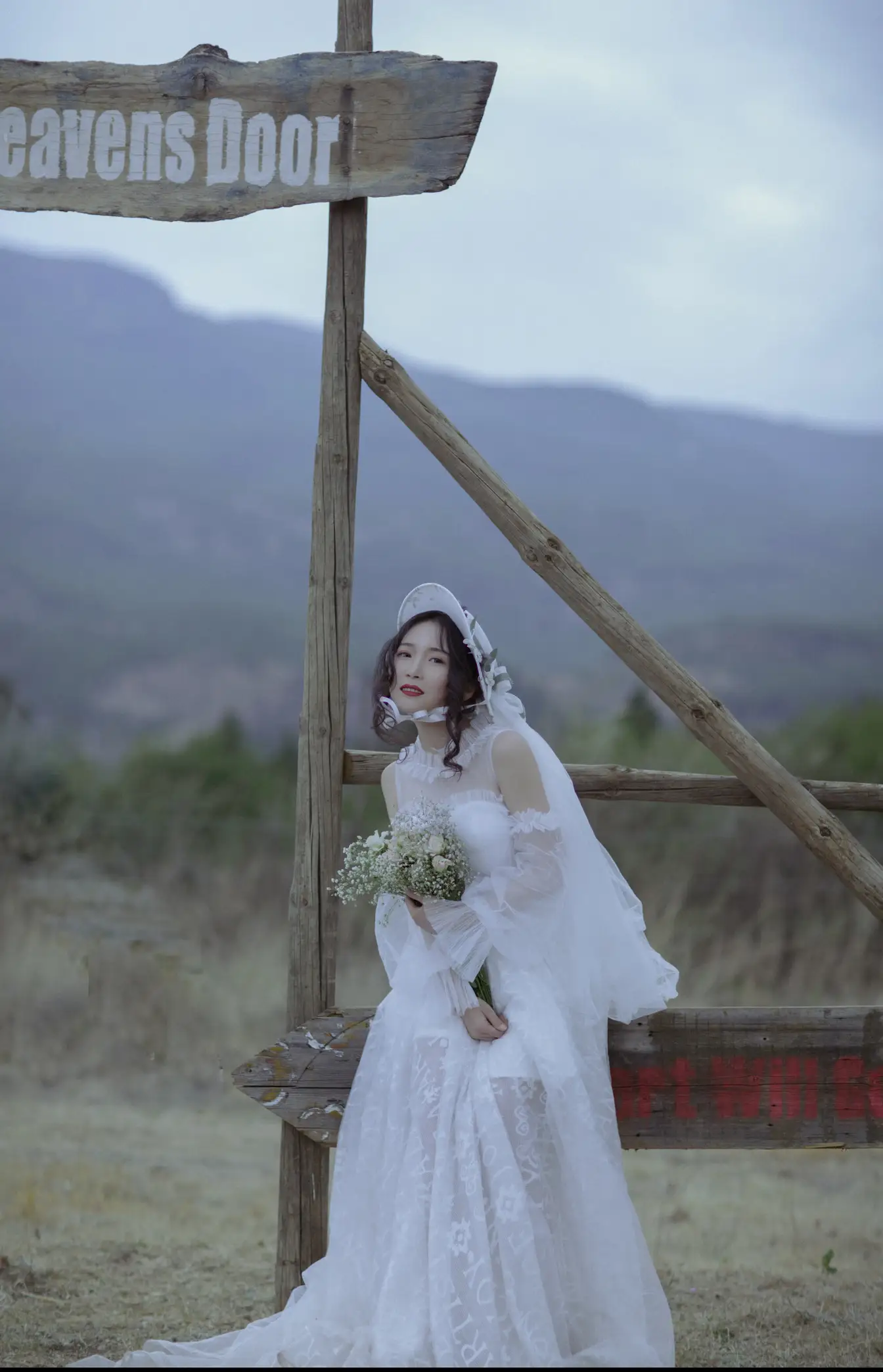 [艺图语] 2022.06.25 Vol.1289 – 为自己穿一次婚纱 月下桑小川#[33P]-3