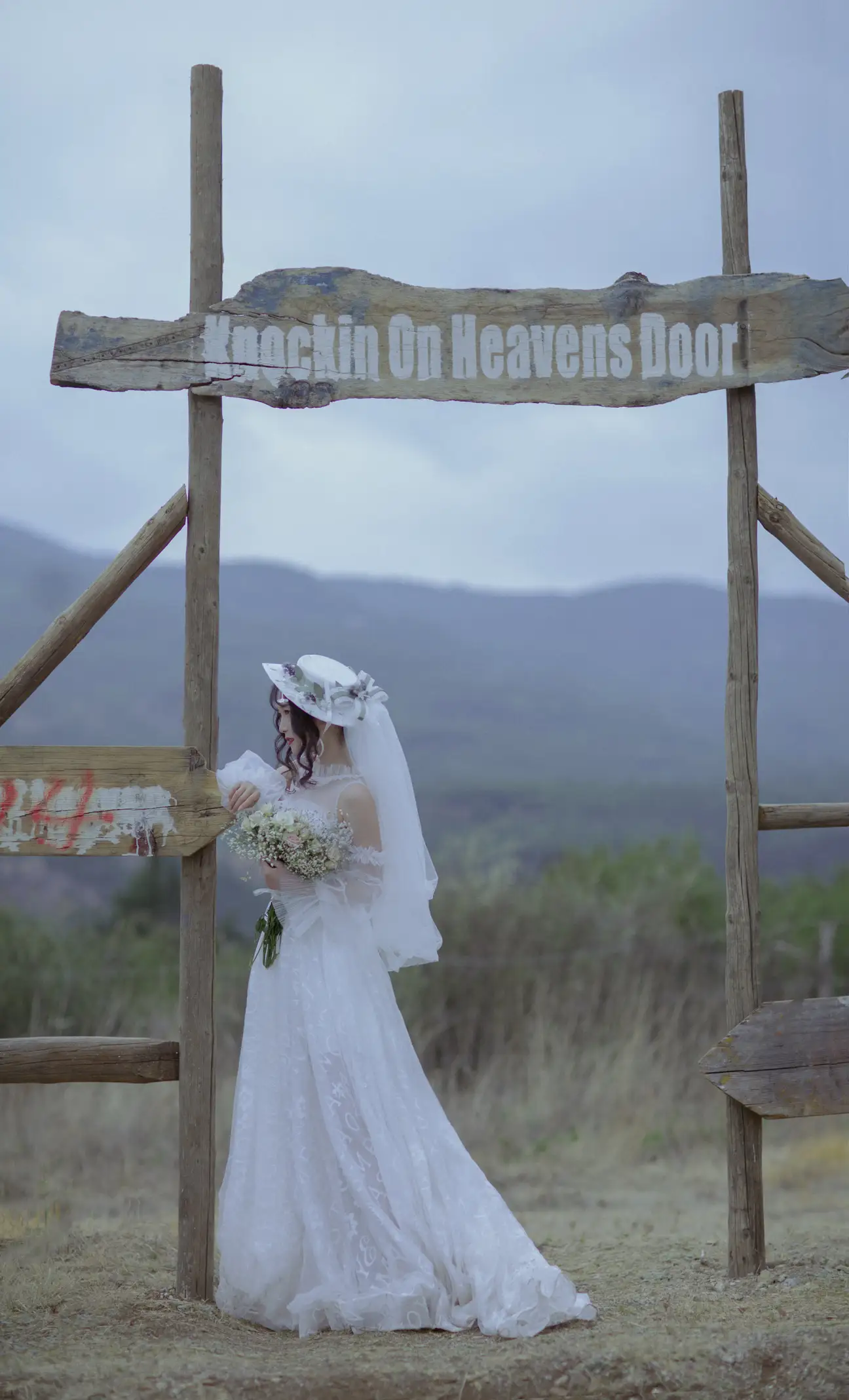 [艺图语] 2022.06.25 Vol.1289 – 为自己穿一次婚纱 月下桑小川#[33P]-9