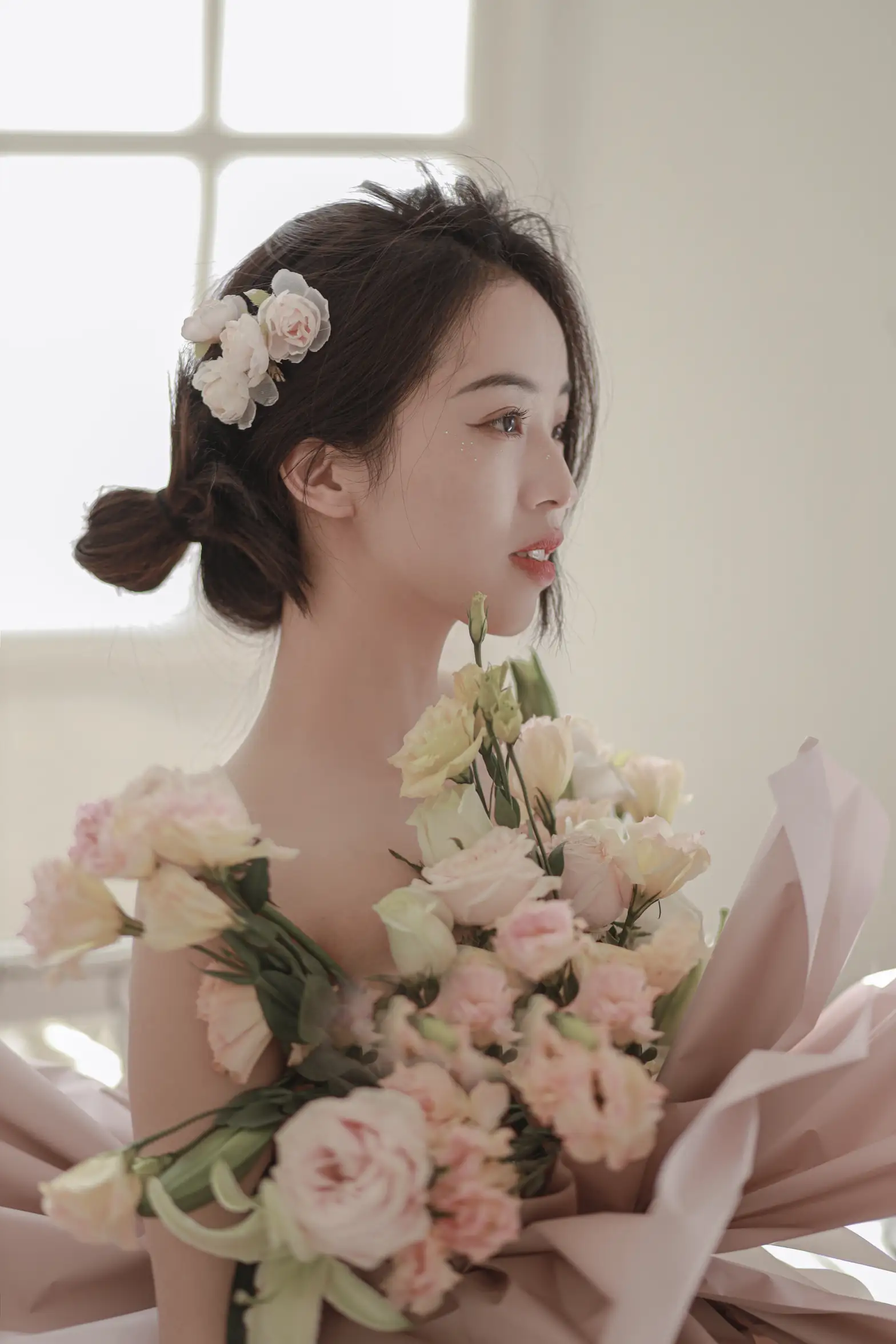 [艺图语] 2022.07.02 Vol.1353 – 花与少女 小朱#[36P]-1