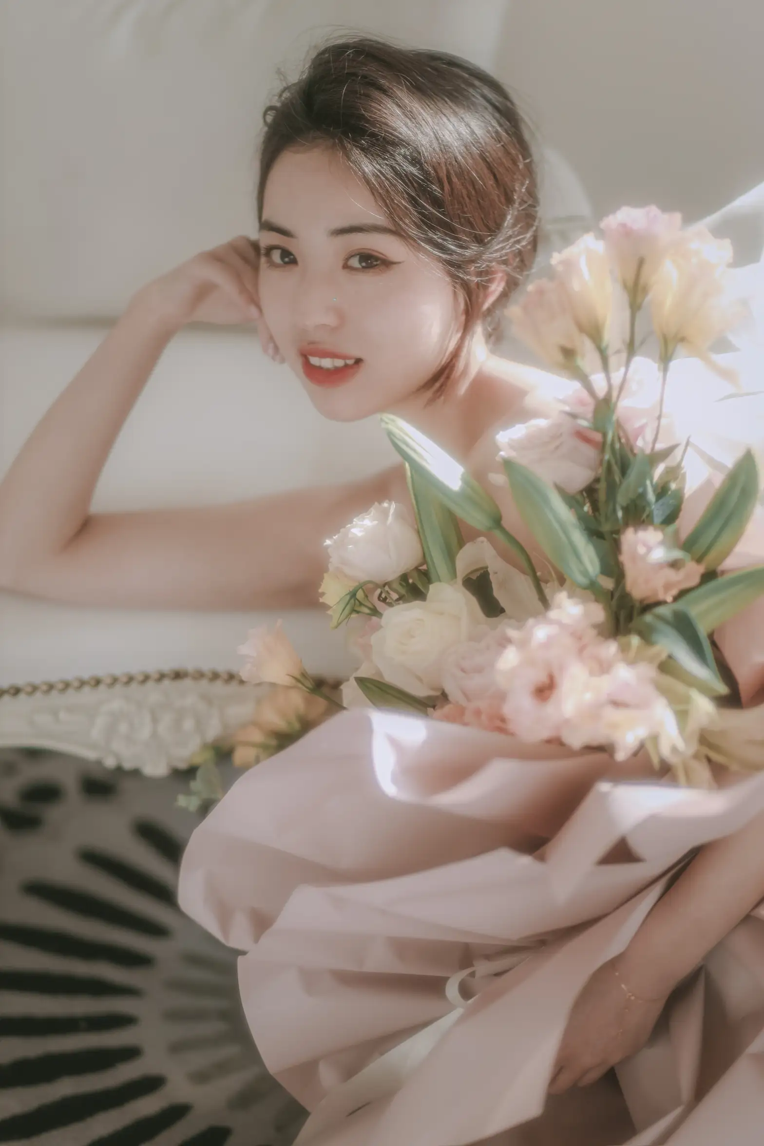 [艺图语] 2022.07.02 Vol.1353 – 花与少女 小朱#[36P]-7