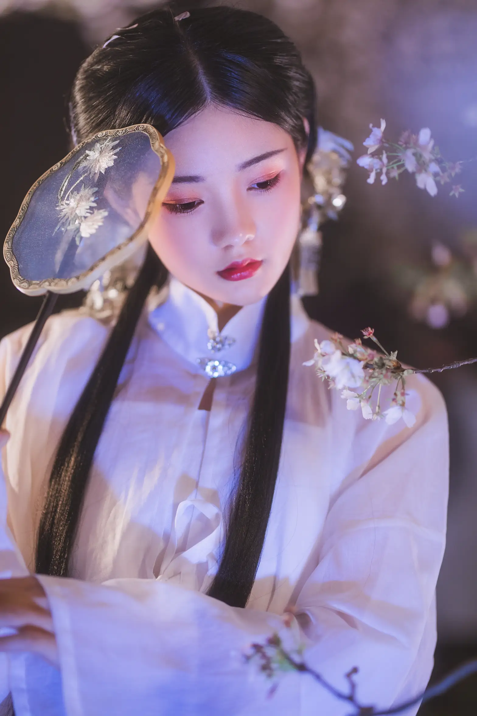 [艺图语] 2022.05.11 Vol.850 – 梦遣看花人 吴莹琨琨#[22P]-3