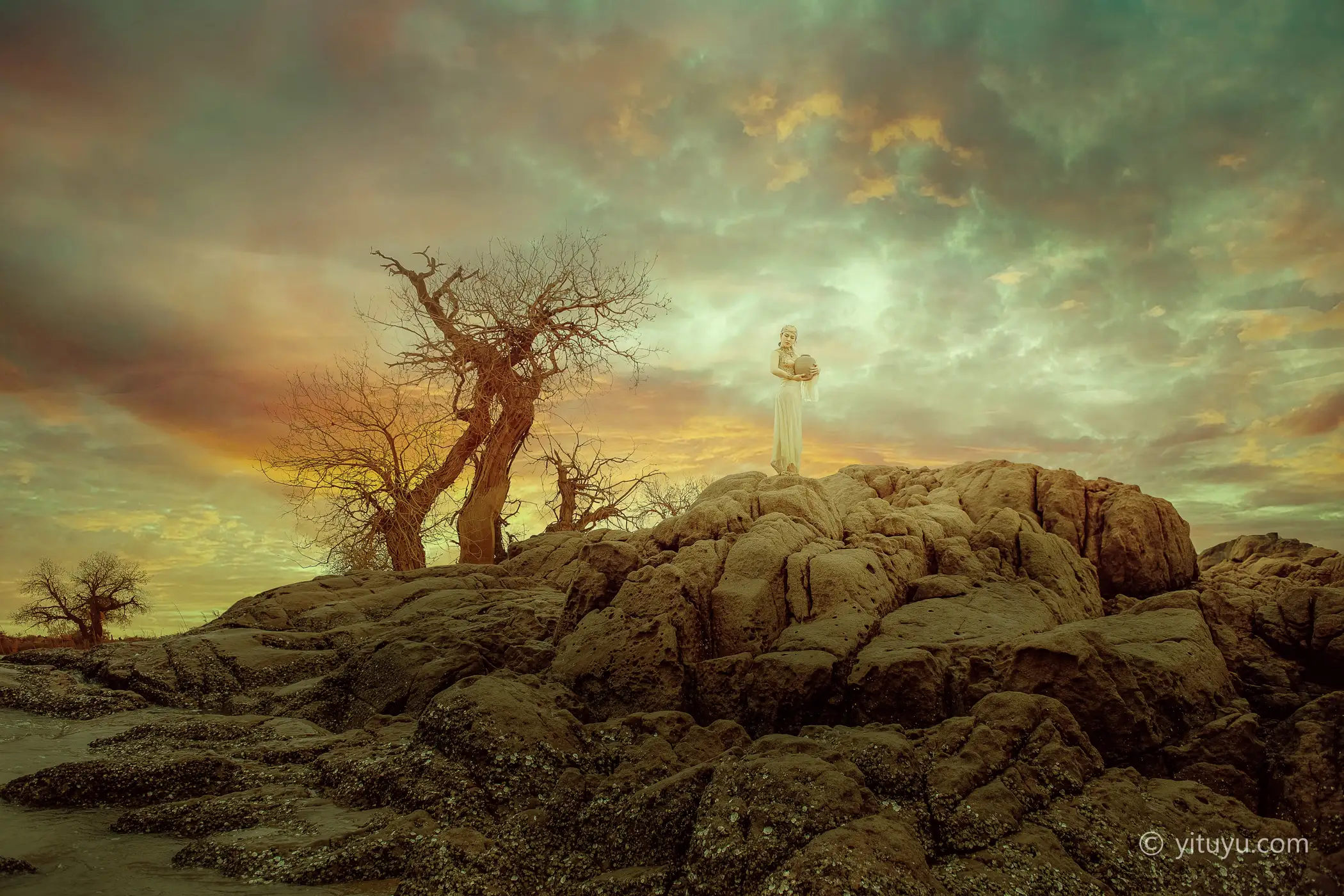 [艺图语] 2021.06.11 Vol.072 – 我的楼兰 陽兒#[33P]-4