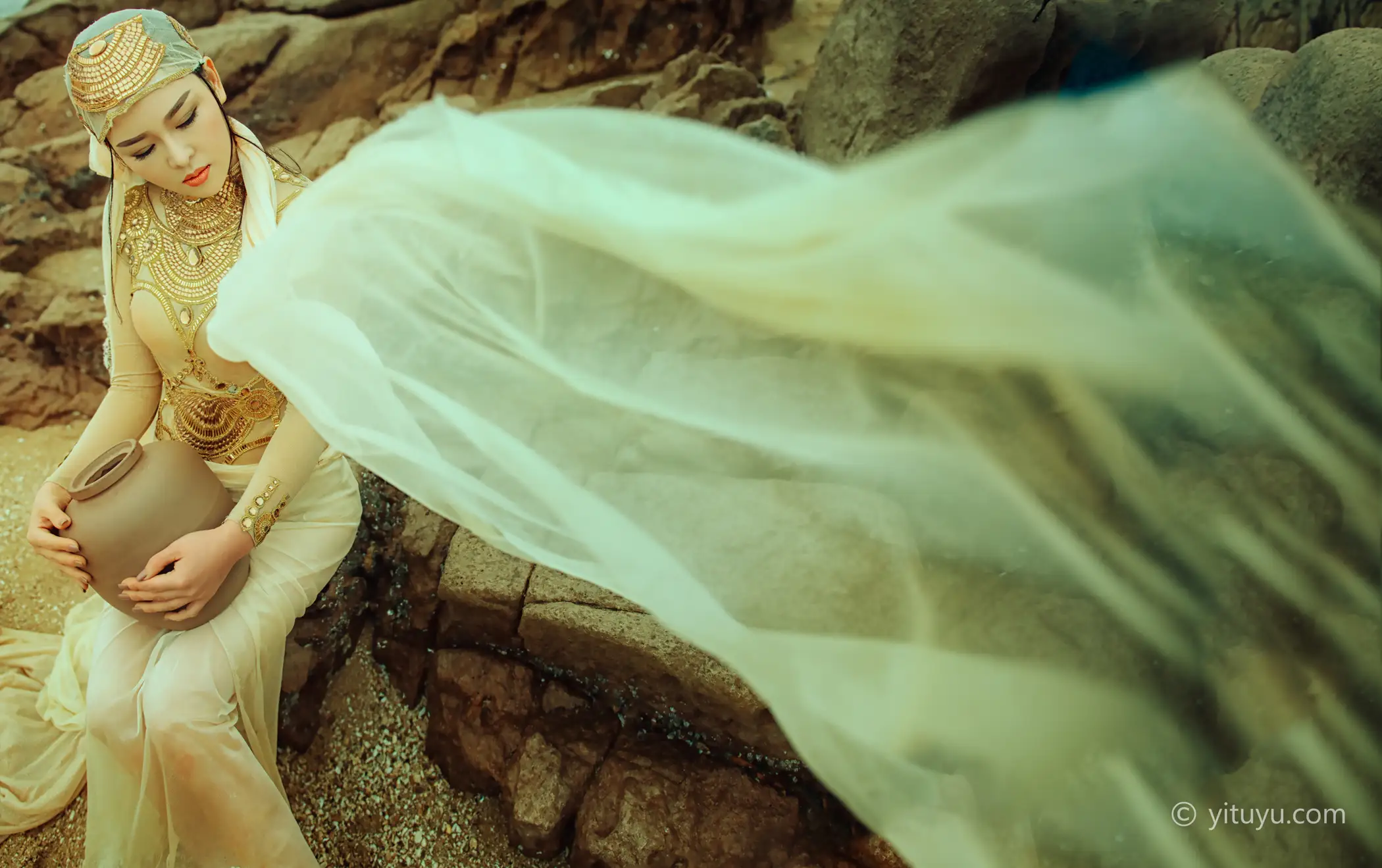 [艺图语] 2021.06.11 Vol.072 – 我的楼兰 陽兒#[33P]-10