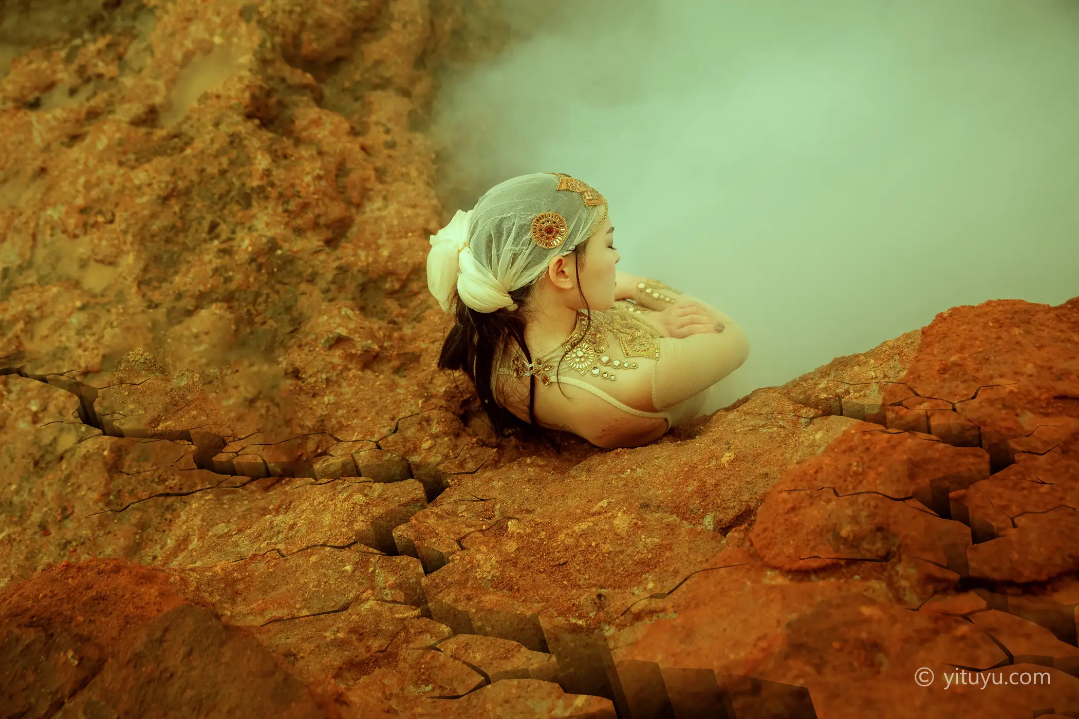 [艺图语] 2021.06.11 Vol.072 – 我的楼兰 陽兒#[33P]-2