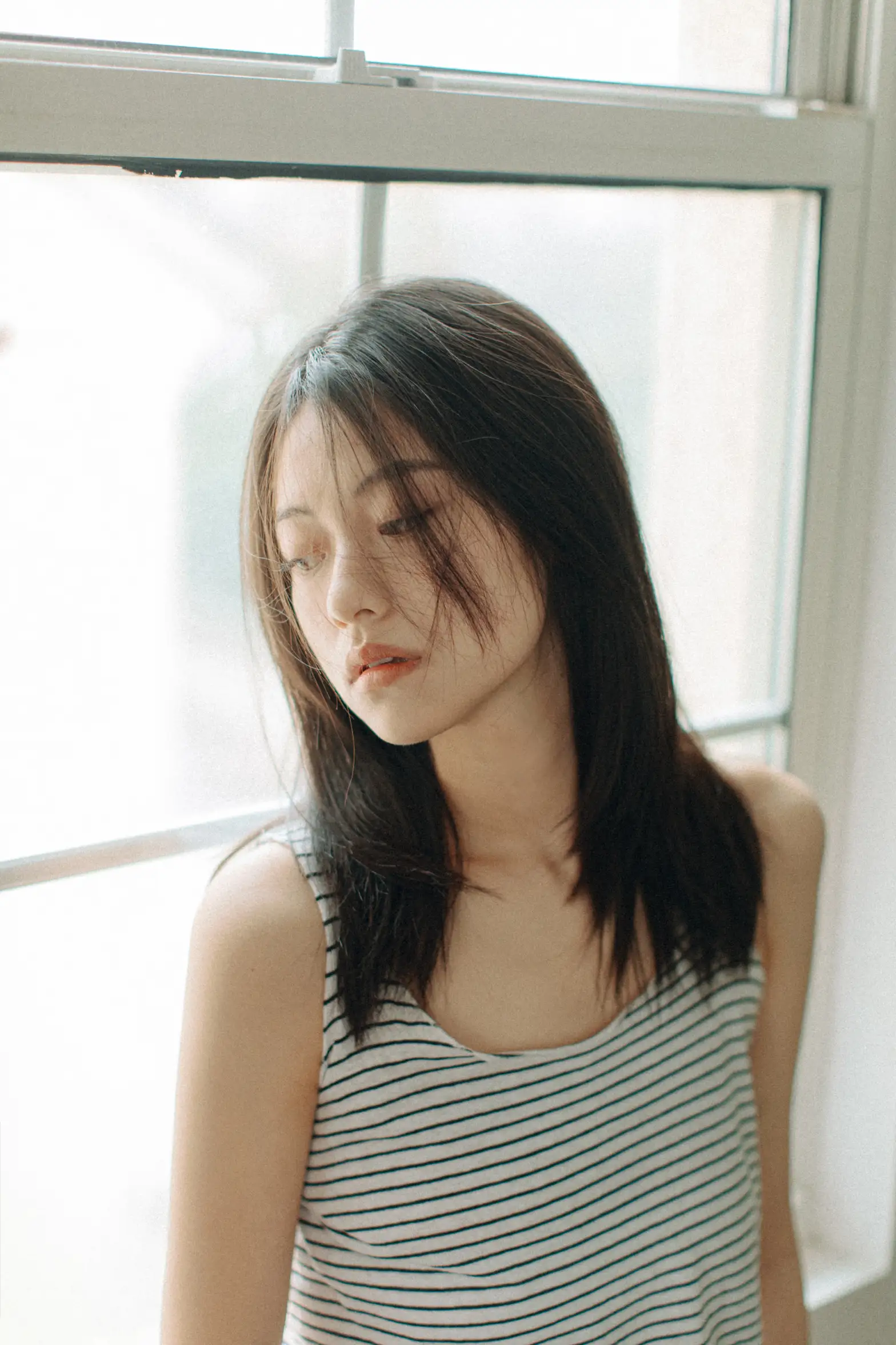 [艺图语] 2022.06.01 Vol.1050 – 寝居女子写真集 九月#[34P]-3