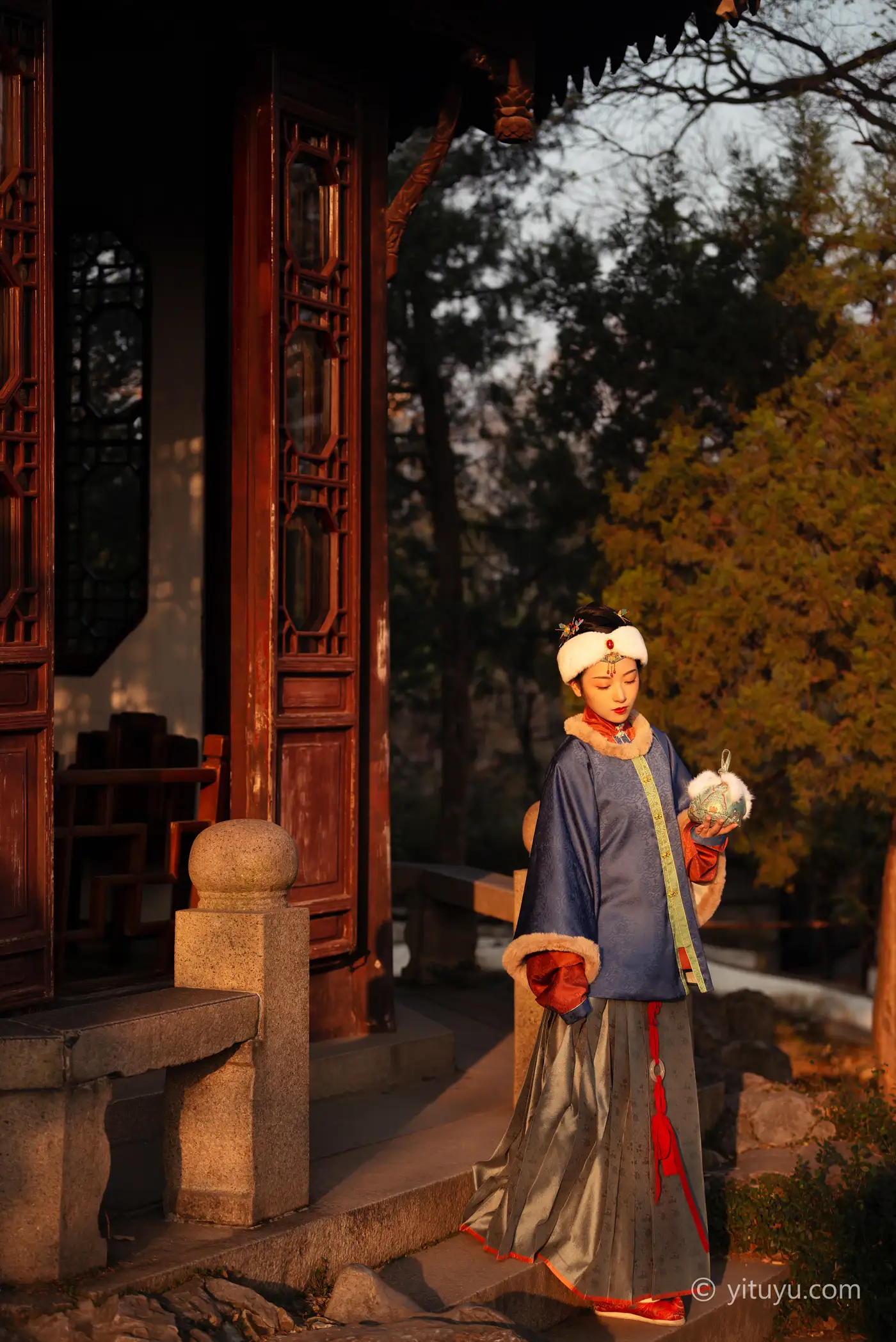 [艺图语] 2021.04.09 Vol.036 – 晚枫 墨律#[27P]-1