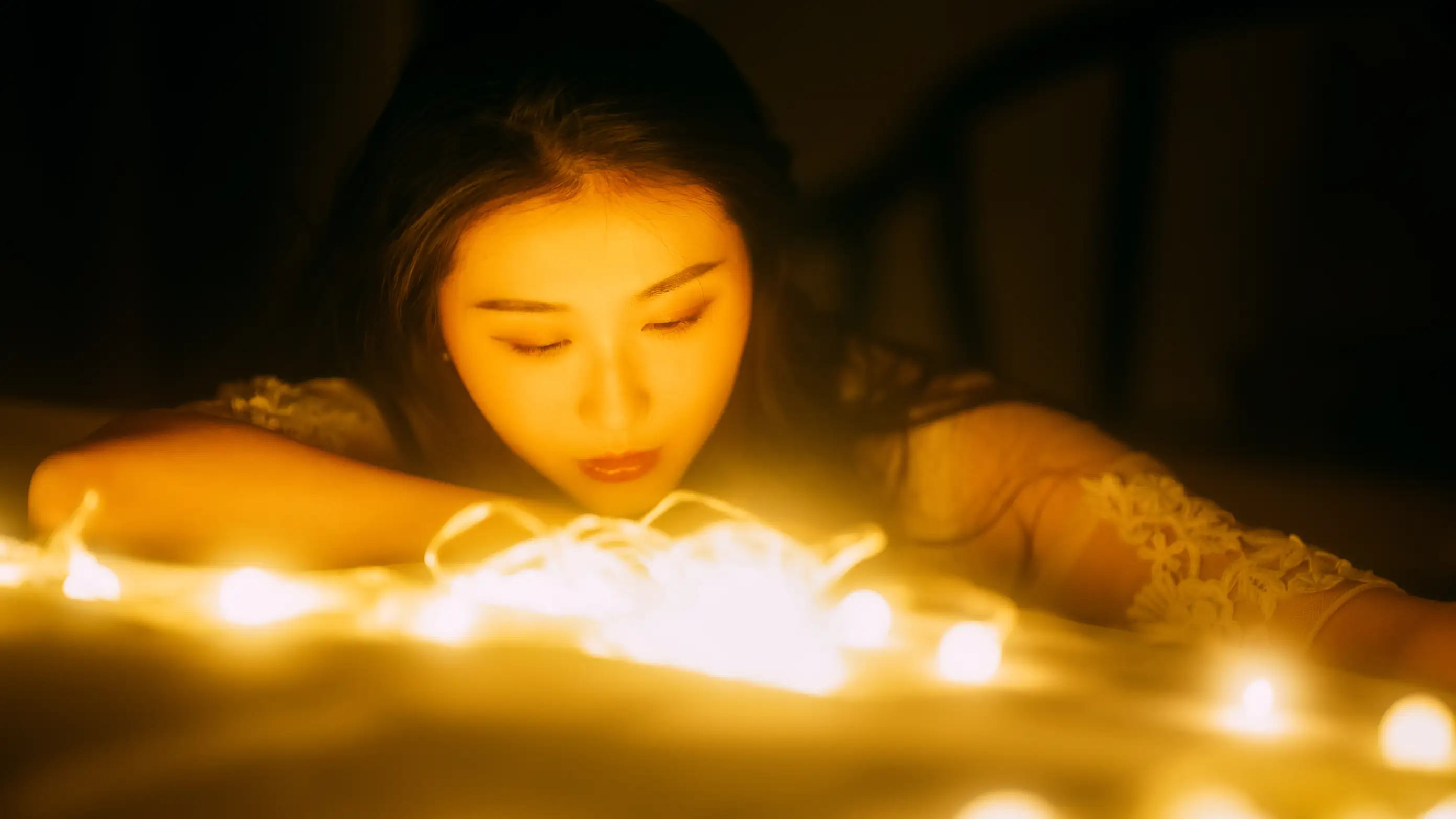 [艺图语] 2022.05.13 Vol.870 – 微光美人 麻花#[47P]-10