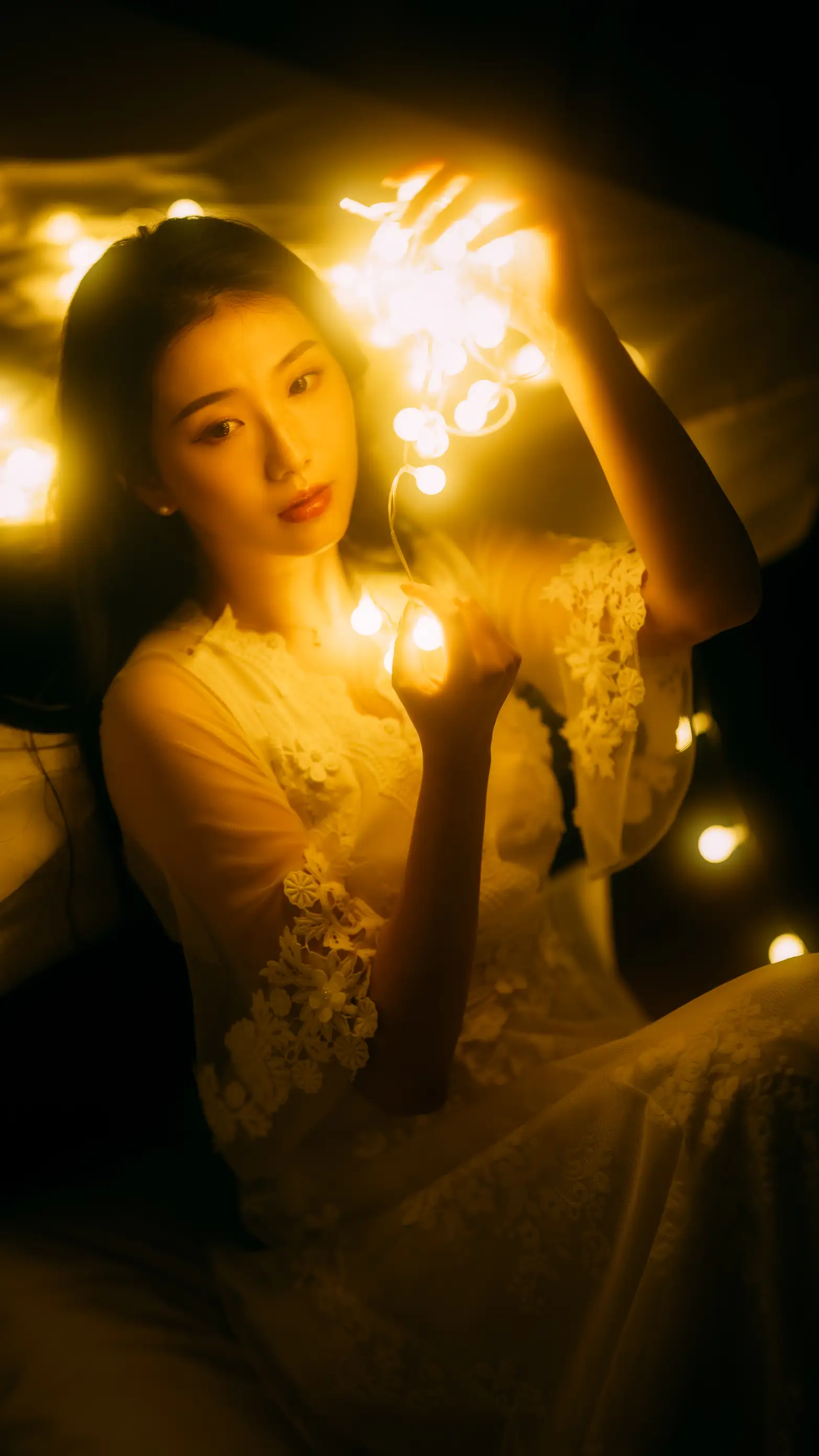 [艺图语] 2022.05.13 Vol.870 – 微光美人 麻花#[47P]-1