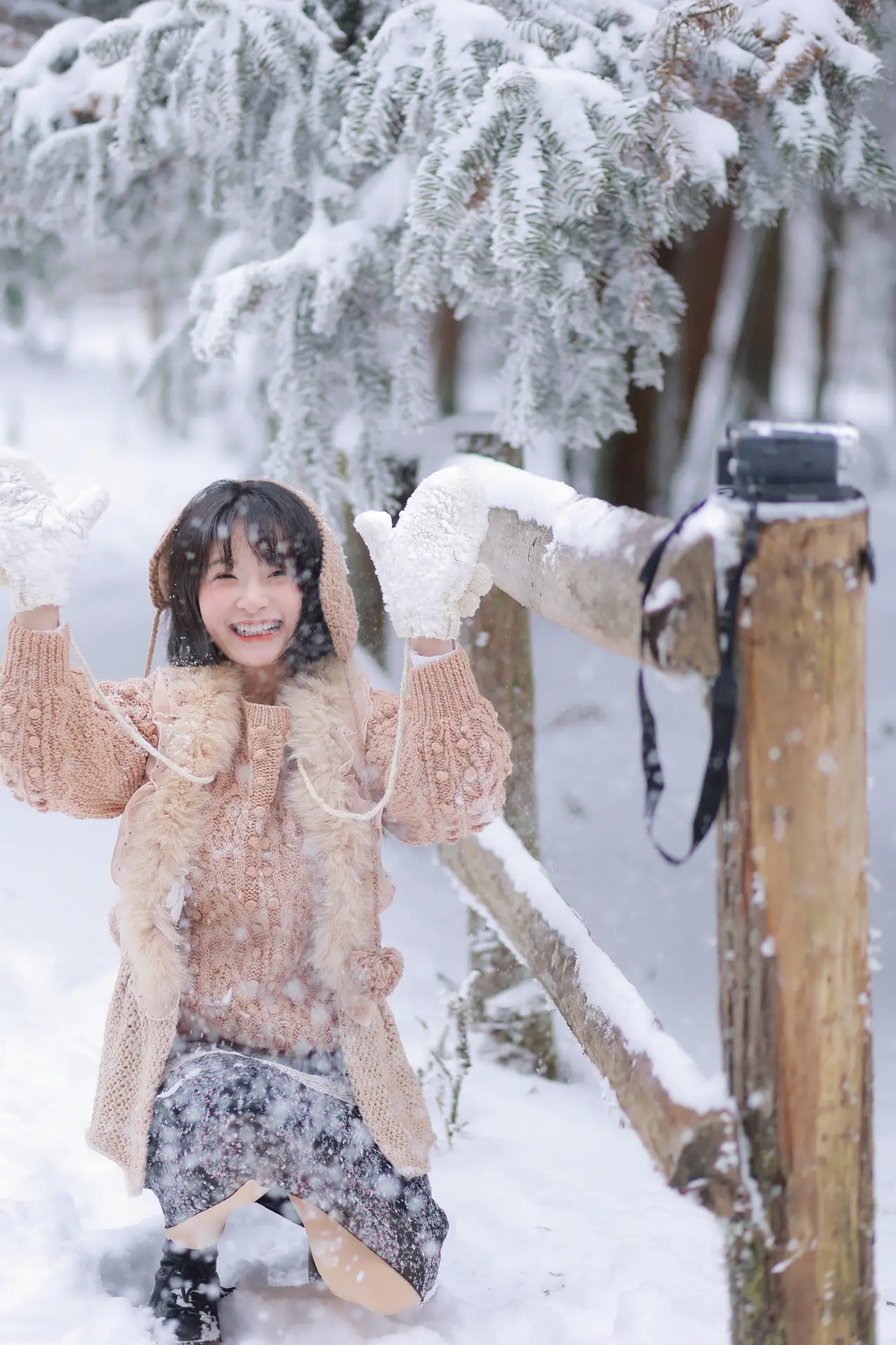 [艺图语] 2022.09.17 Vol.1970 – 嘿，一起来玩雪。 耳元在减肥#[26P]-5