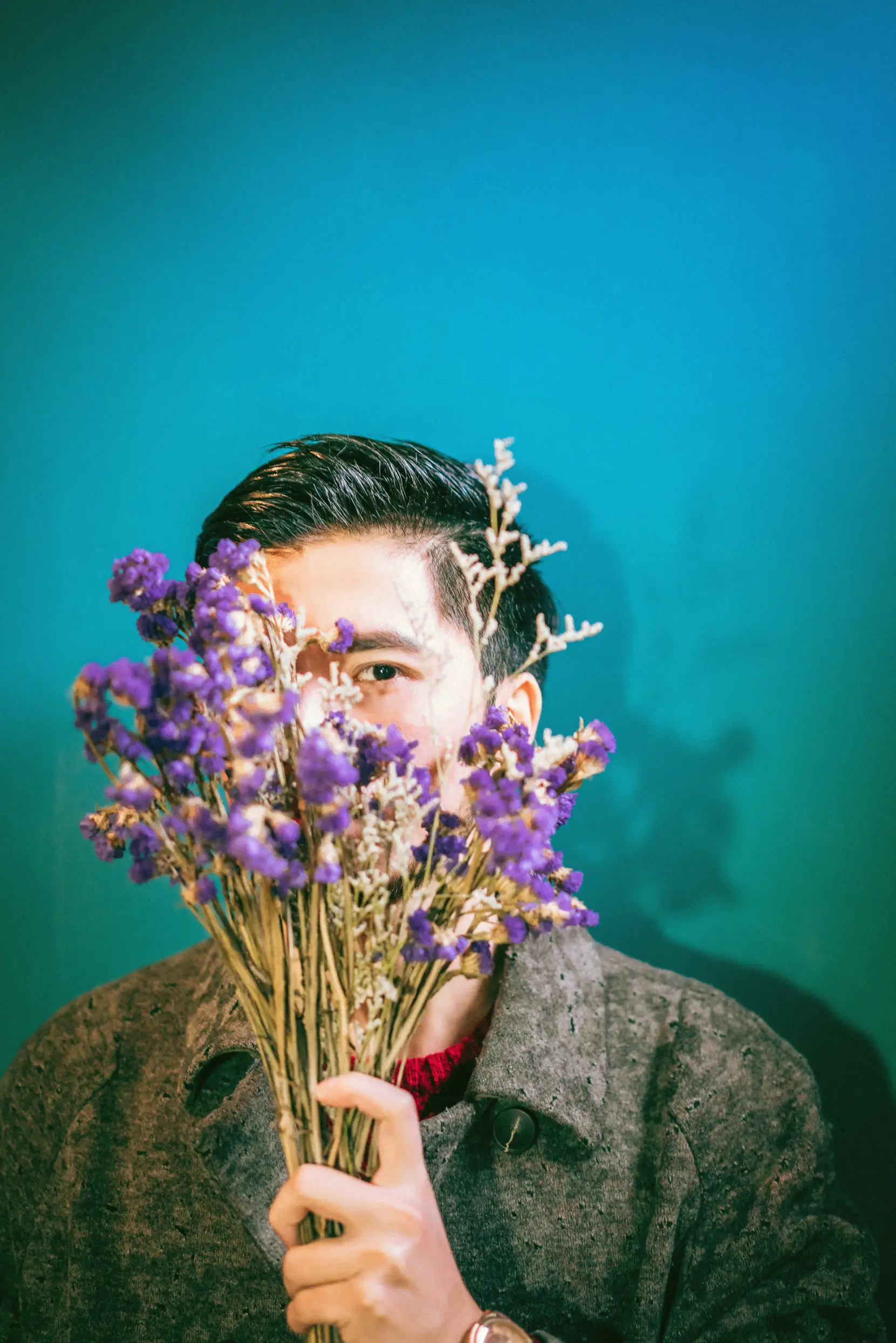 [艺图语] 2022.08.28 Vol.1811 – 络腮胡大叔 邱风#[31P]-1