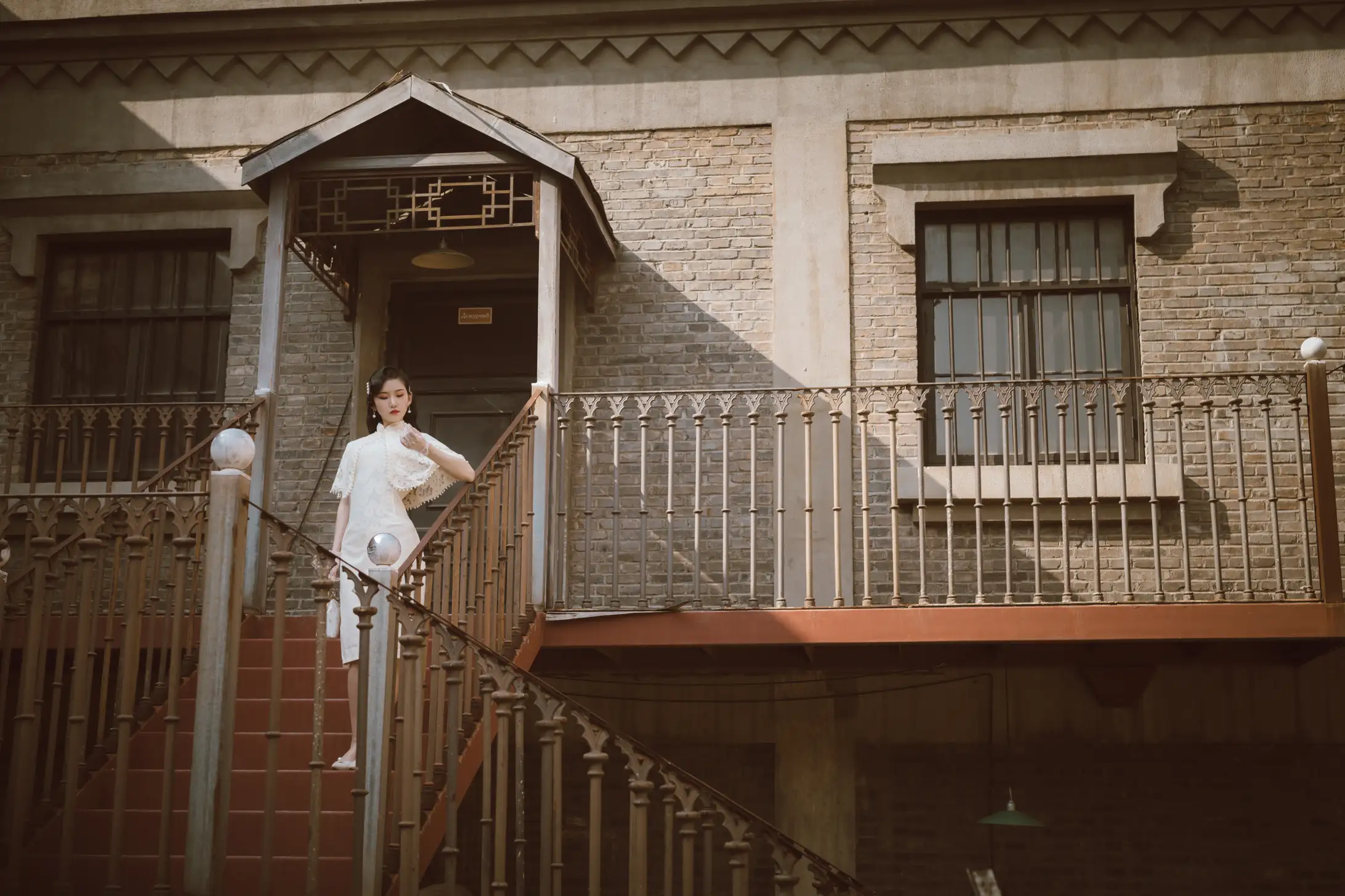 [艺图语] 2022.07.14 Vol.1472 – 老城故事 相望回首喵喵喵#[22P]-3